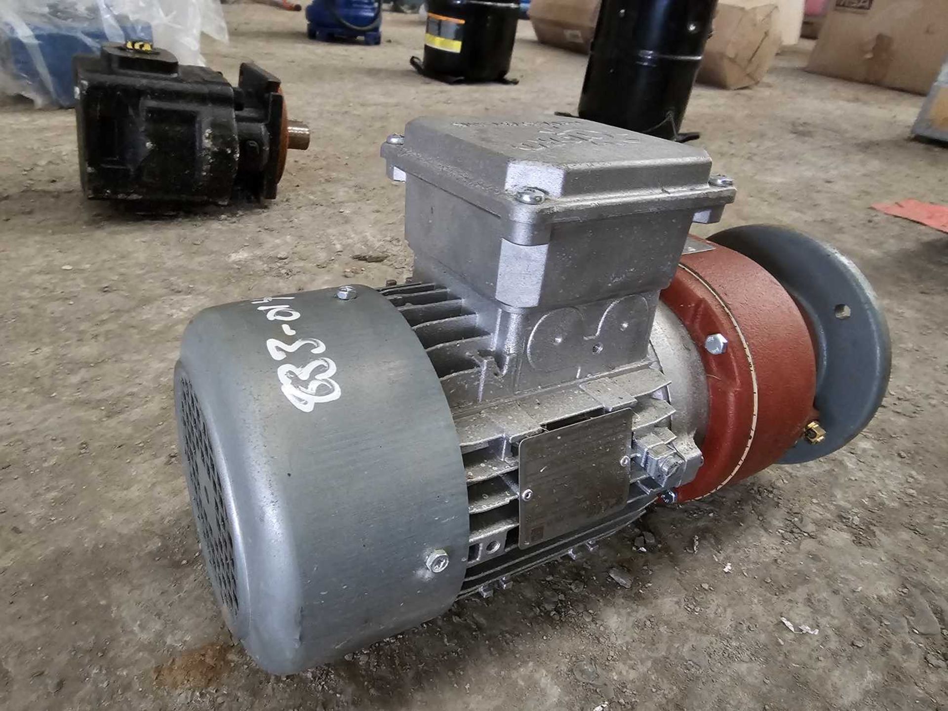 Unused 2022 Nord Drivesystems 230/400Volt Gearbox - Image 2 of 4