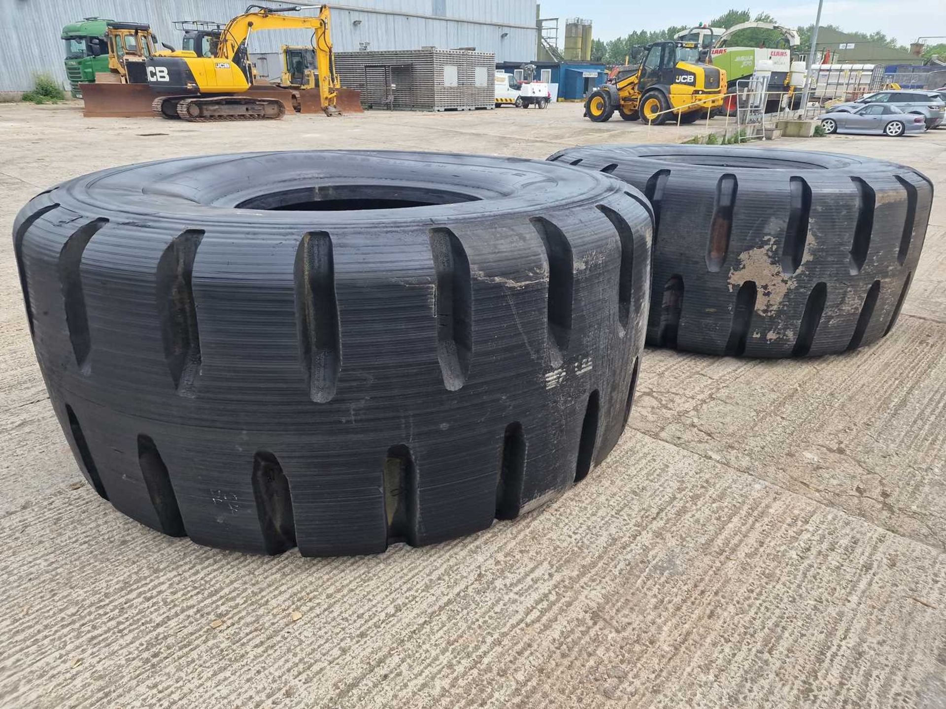 Michelin 45/65R45 Tyre to suit CAT 992 (2 of) - Image 2 of 7