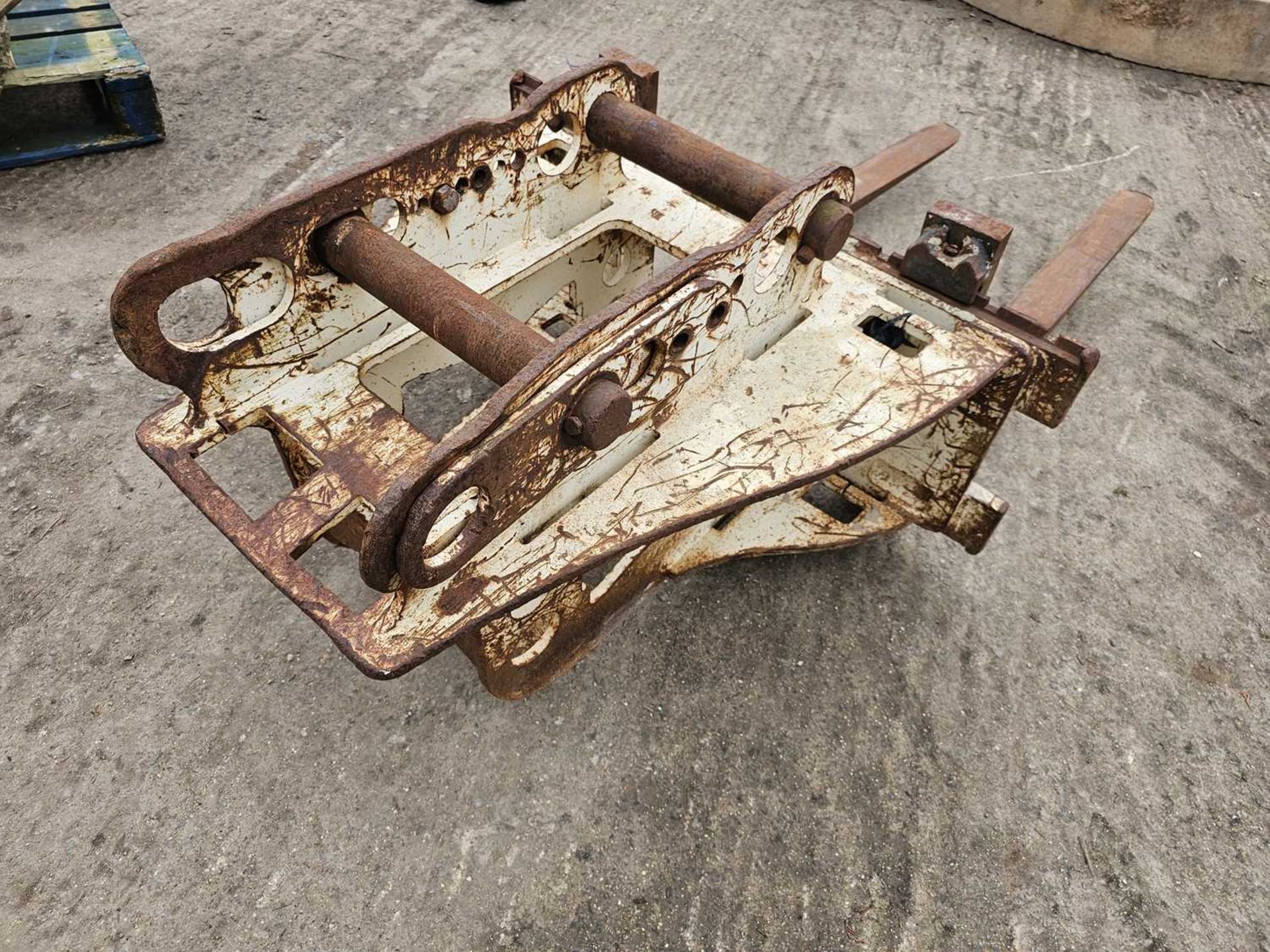 Dromone Pallet Forks 65mm Pin to suit 13 Ton Excavator - Image 2 of 6