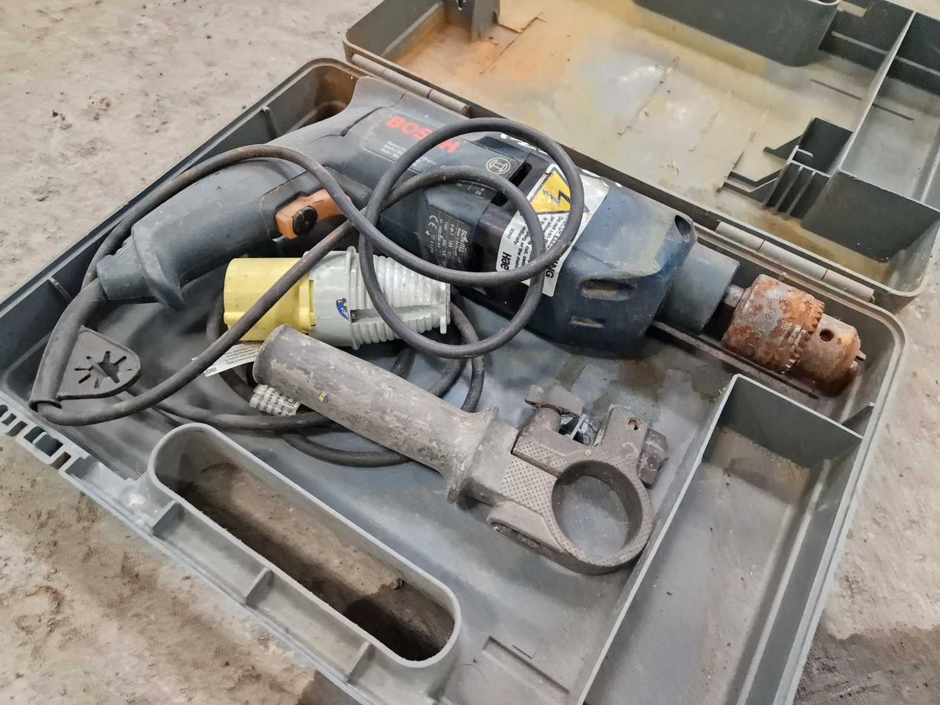 Bosch 110Volt Hammer Drill - Image 2 of 2