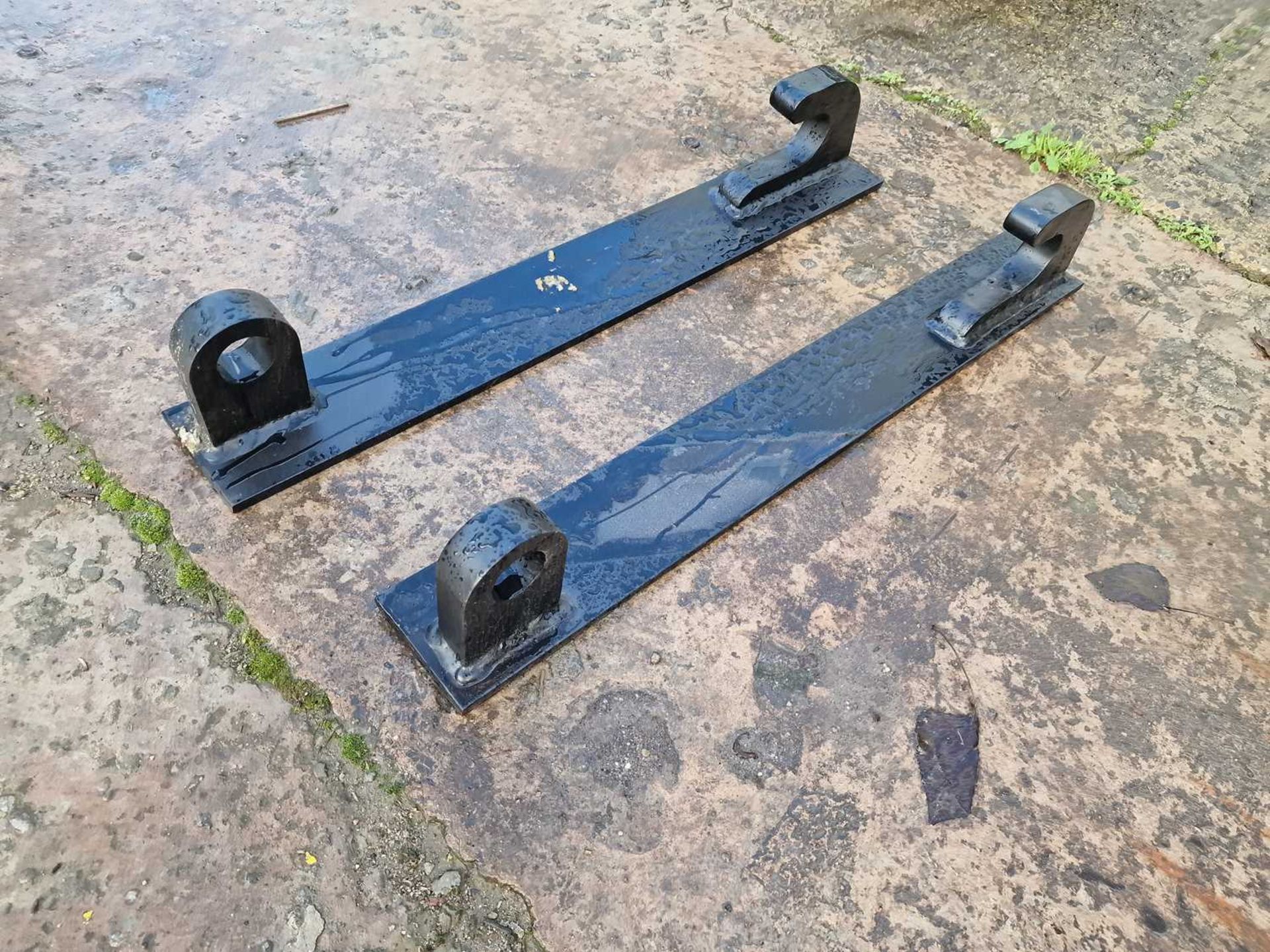 Unused Weld on Brackets to suit JCB Q-Fit (Pair of)