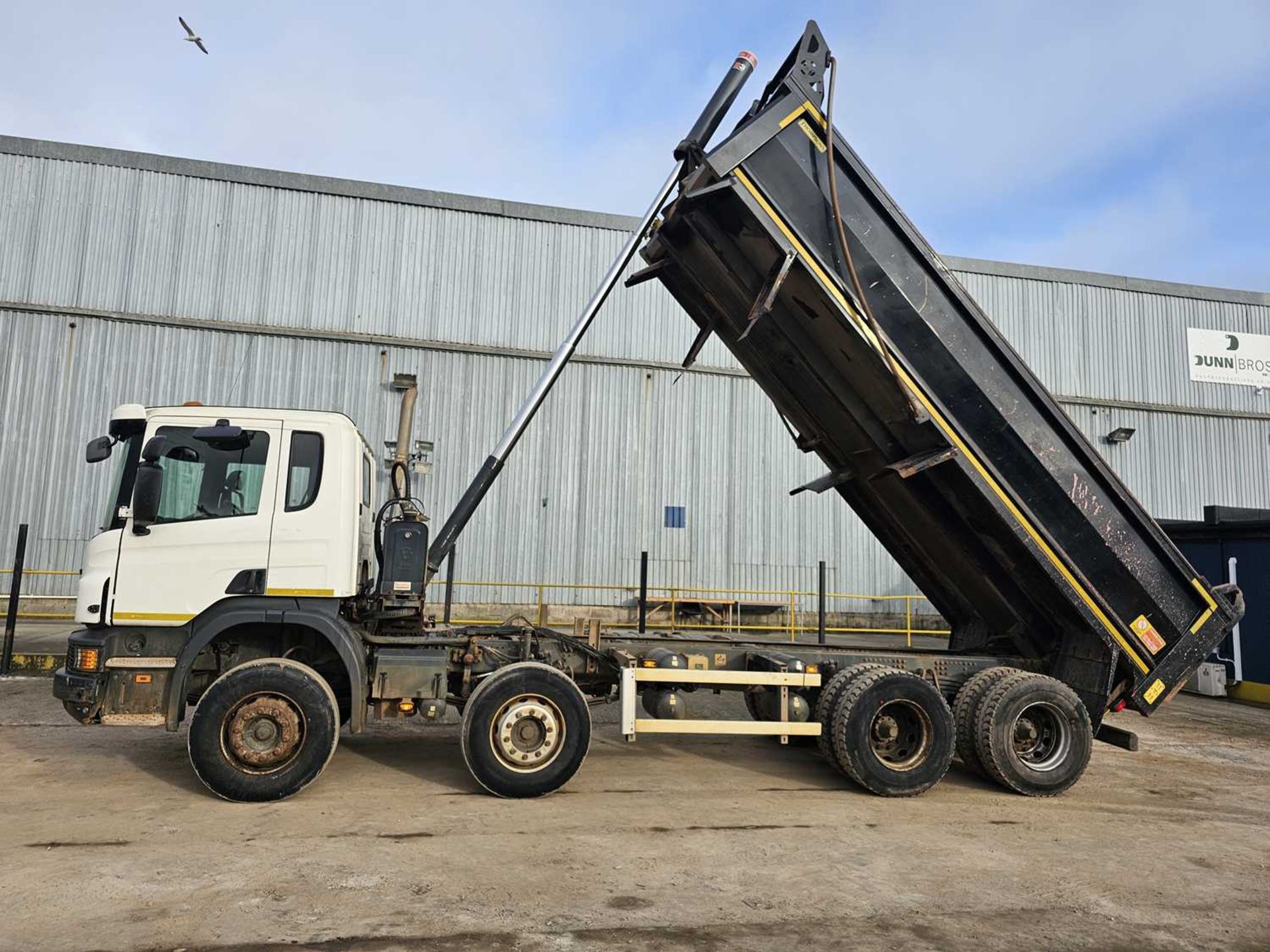 2018 Scania P410 8x4 Tipper Lorry, Thompsons Steel Body, Binotto Gear, Reverse Camera, WLI, Manual G - Image 2 of 25