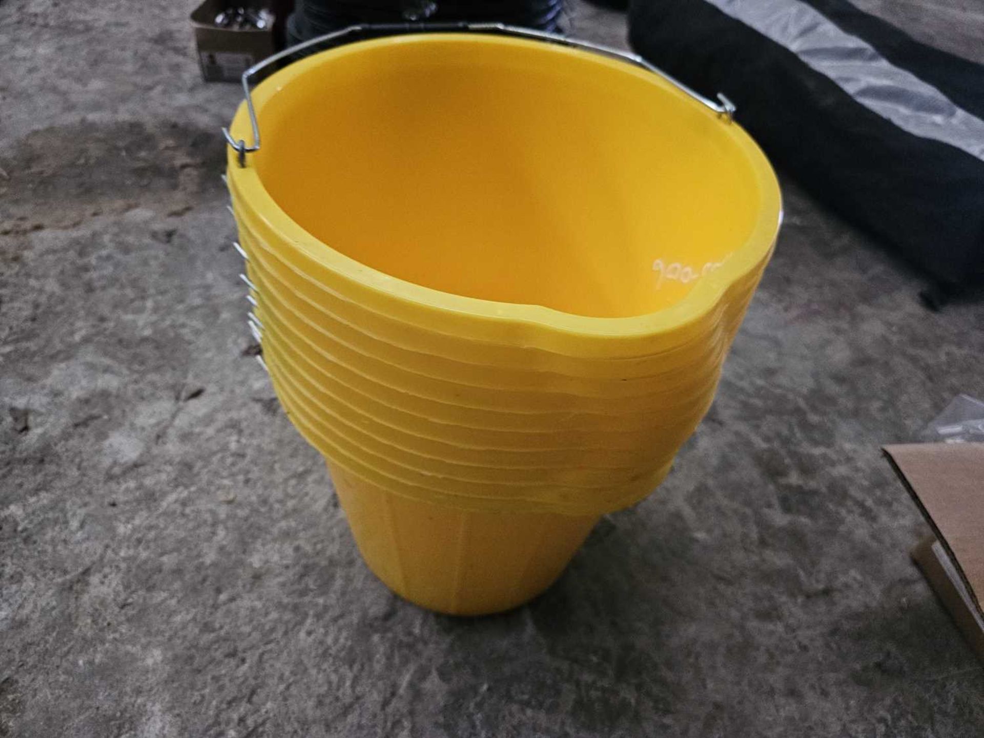 Unused 14 Litre Builders Bucket (10 of)