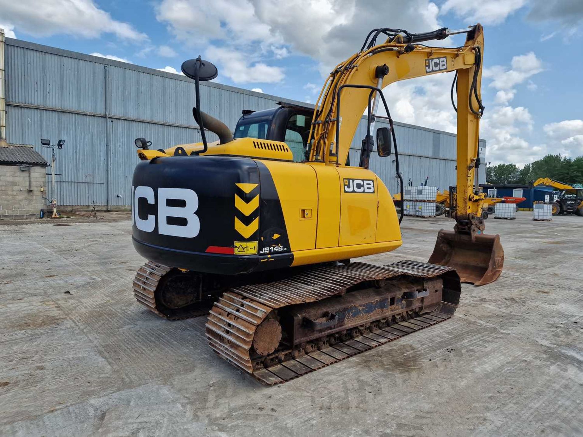 2014 JCB JS145LC 700mm Steel Tracks, CV, Hydraulic QH, Piped, Reverse Camera, A/C, 36" Bucket (EPA C - Image 5 of 39