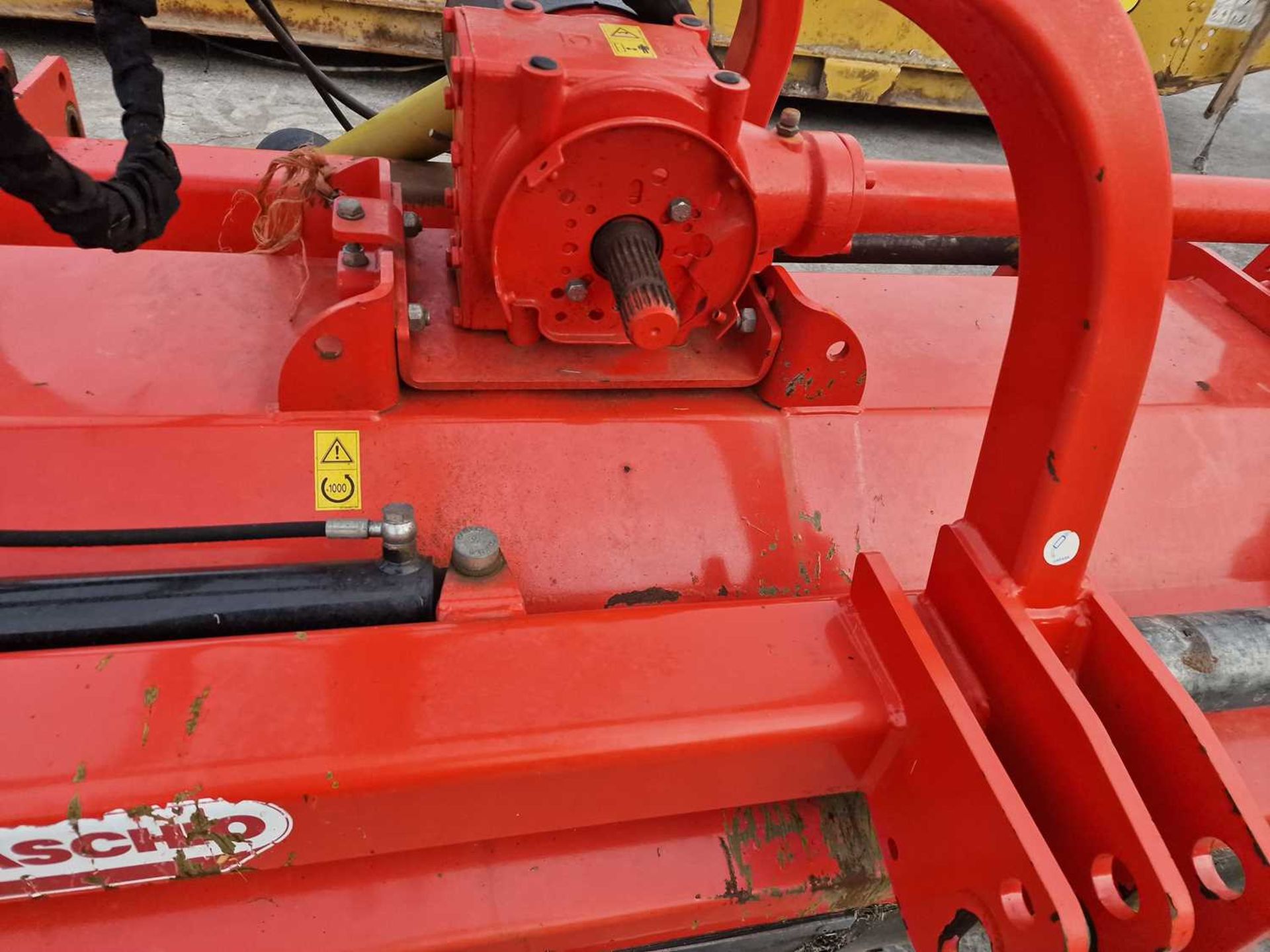 2018 Maschio Bufalo 280 PTO Driven Topper, Side Shift to suit 3 Point Linkage - Image 8 of 11