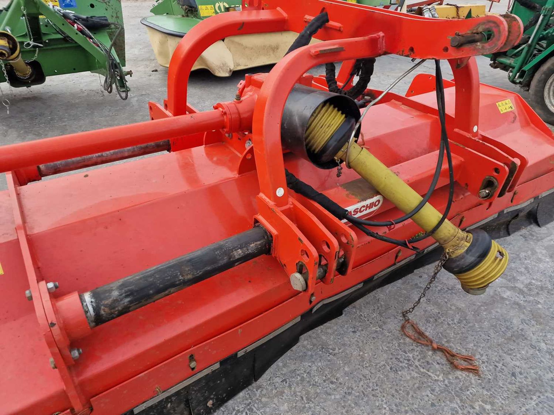 2018 Maschio Bufalo 280 PTO Driven Topper, Side Shift to suit 3 Point Linkage - Image 6 of 11
