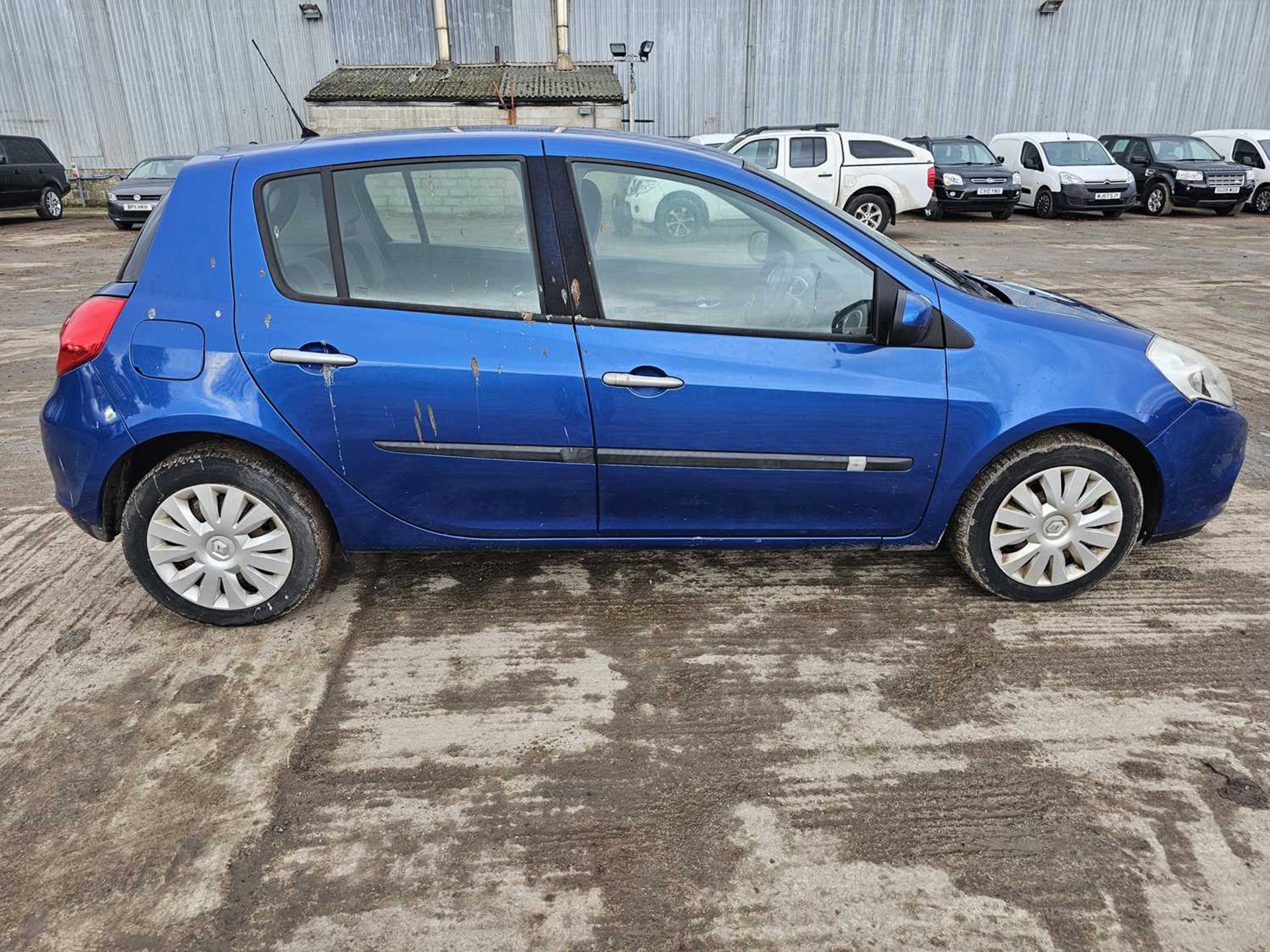 2010 Renault Clio Auto, A/C (Reg. Docs. Available, Tested 01/25) - Image 2 of 28