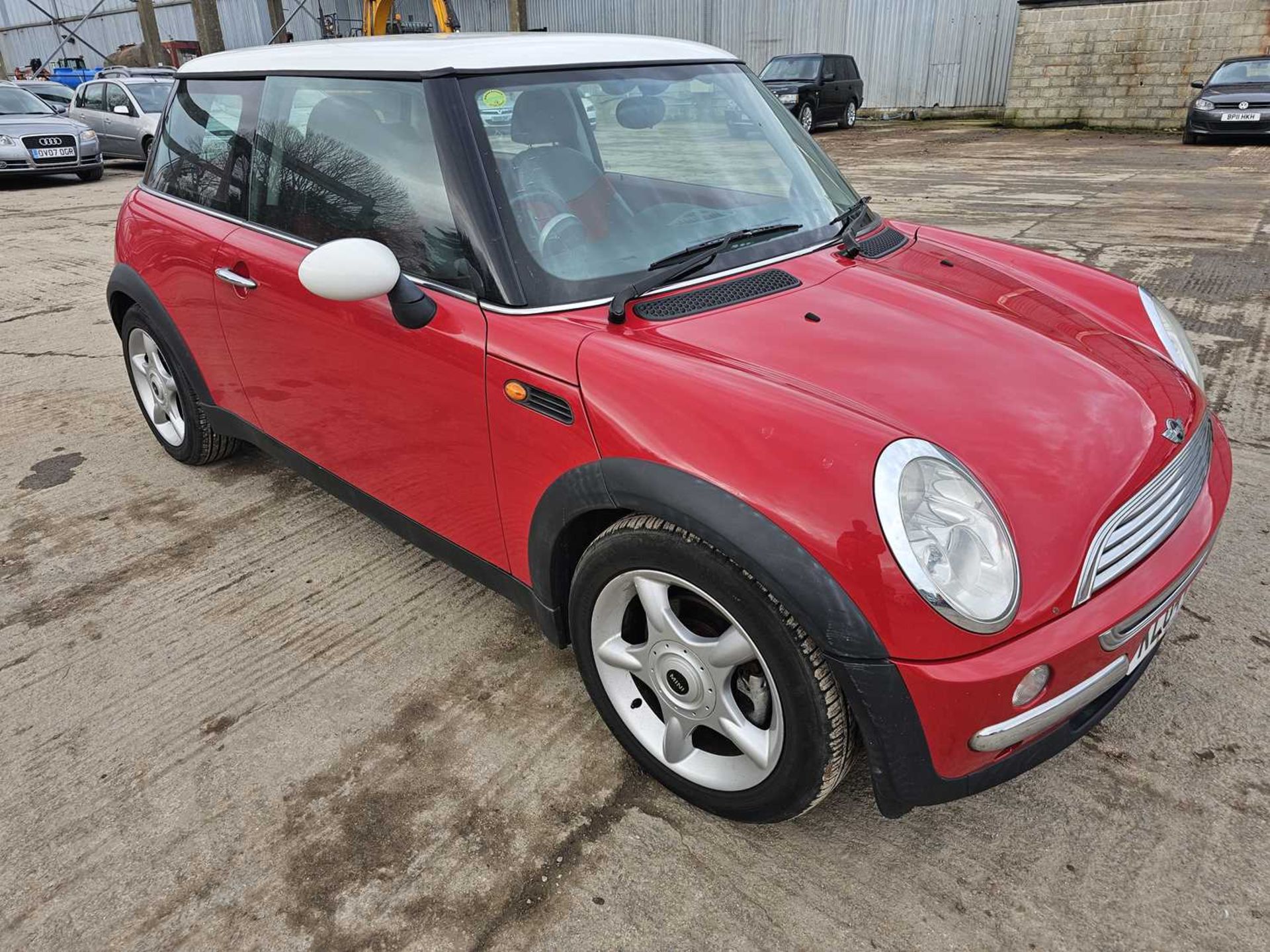 2004 Mini Cooper, 5 Speed, Half Leather, Heated Seats, A/C (Reg. Docs. & Service History Available,  - Image 2 of 29