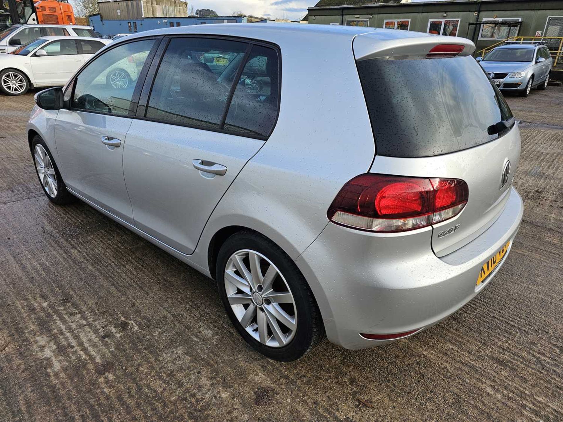 2010 Volkswagen Golf 2.0 TDi, Auto, Bluetooth, A/C (Reg. Docs. & Service History Available, Tested 0 - Image 4 of 28