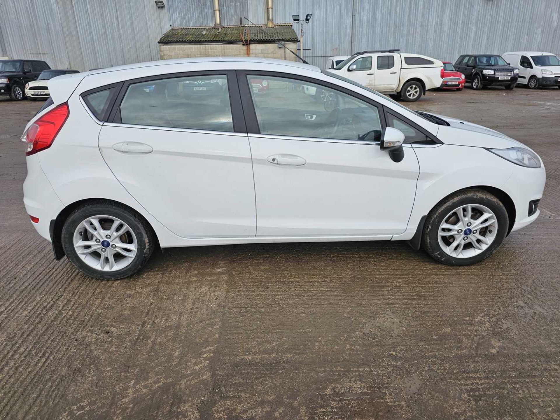 2015 Ford Fiesta, 5 Speed, Bluetooth, A/C (Reg. Docs. & Service History Available, Tested 01/25) - Image 7 of 28