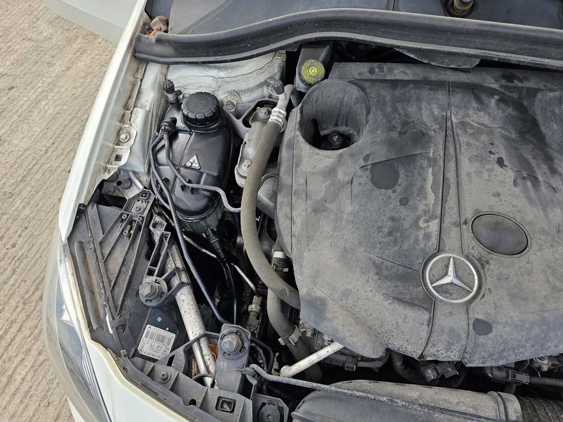 2012 Mercedes B180 CDi, 6 Speed, Parking Sensors, Bluetooth, Cruise Control, A/C (Reg. Docs. Availab - Image 13 of 28