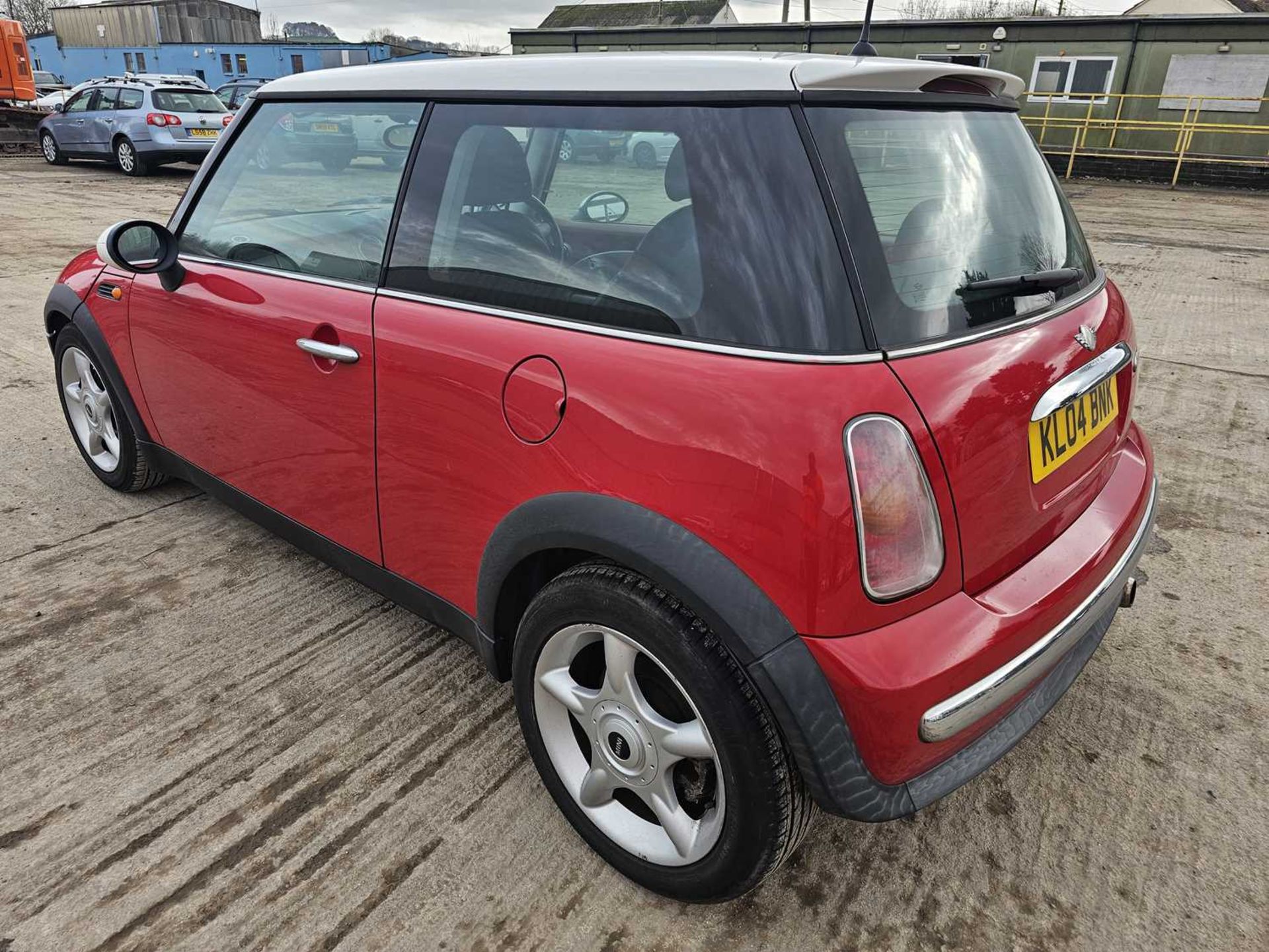 2004 Mini Cooper, 5 Speed, Half Leather, Heated Seats, A/C (Reg. Docs. & Service History Available,  - Image 8 of 29
