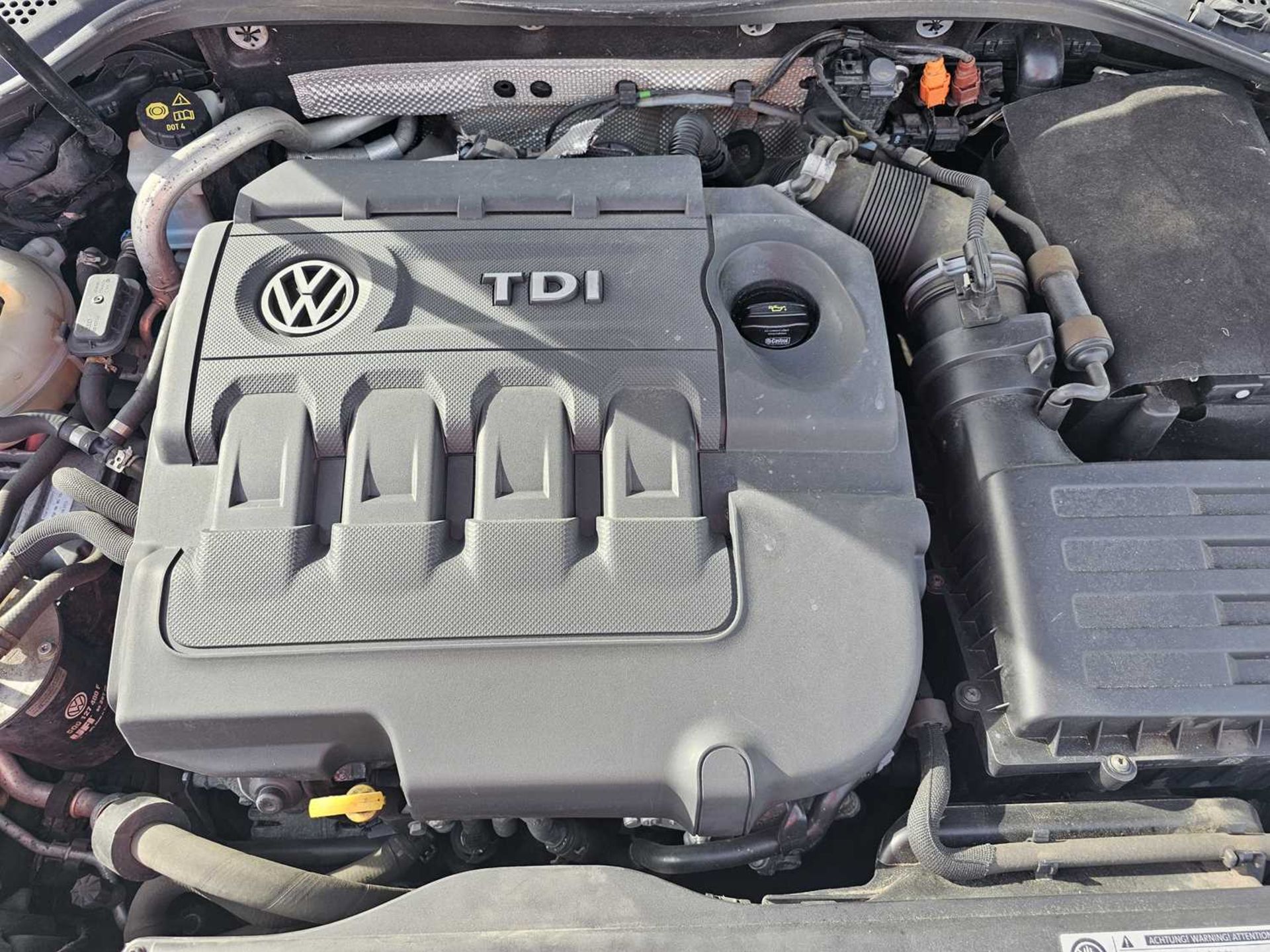 2013 Volkswagen Golf 2.0 TDi Bluemotion, 6 Speed, Sat Nav, Parking Sensors, Bluetooth, Cruise Contro - Bild 15 aus 28