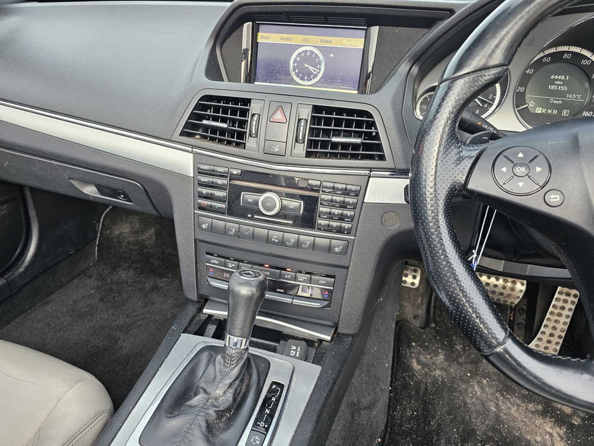 2011 Mercedes E350, Convertible, Auto, Paddle Shift, Sat Nav, Parking Sensors, Full Leather, Heated  - Bild 23 aus 29