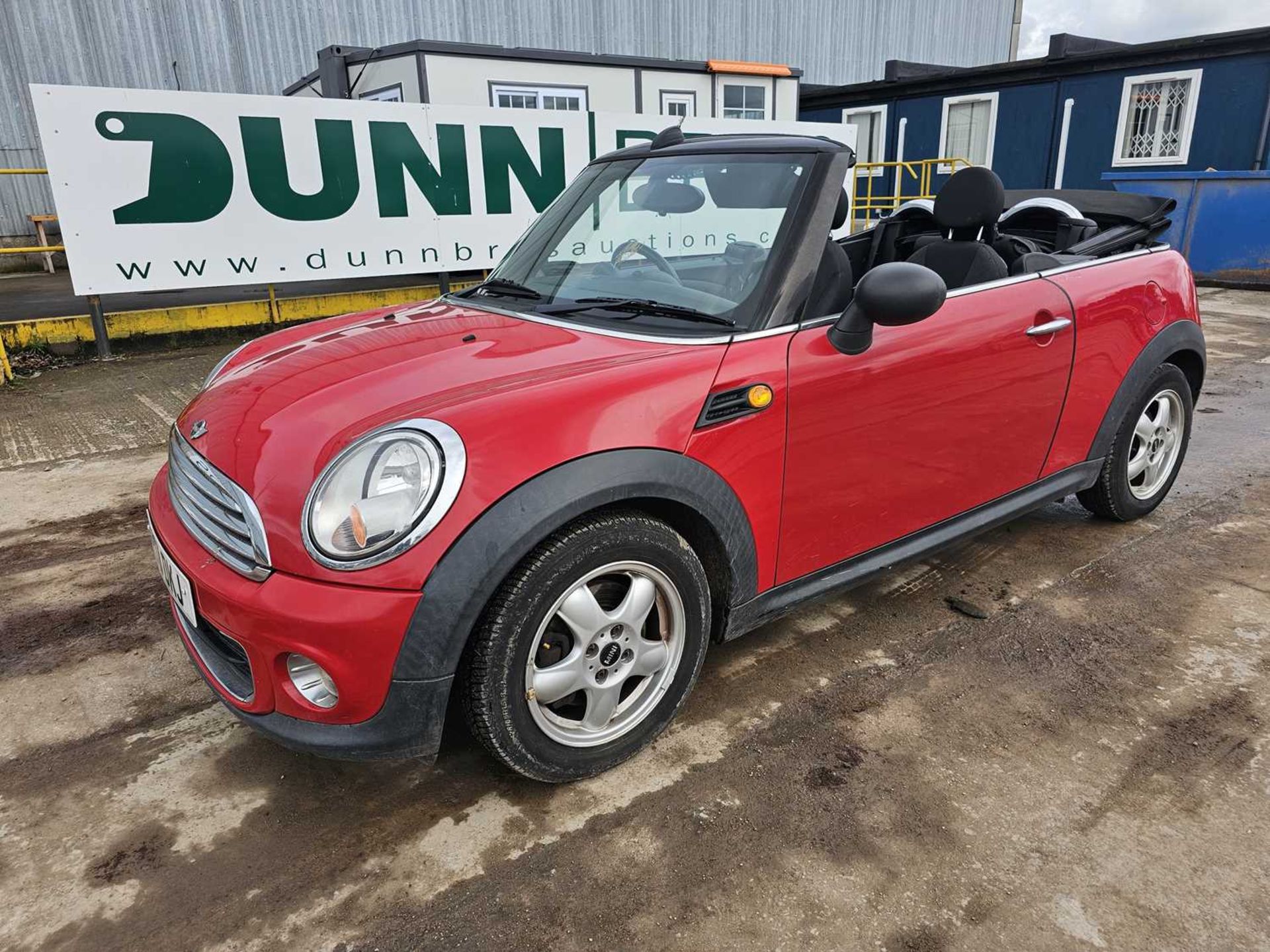 2011 Mini One Convertible, 6 Speed, Bluetooth, Cruise Control, A/C (Reg. Docs. Available)