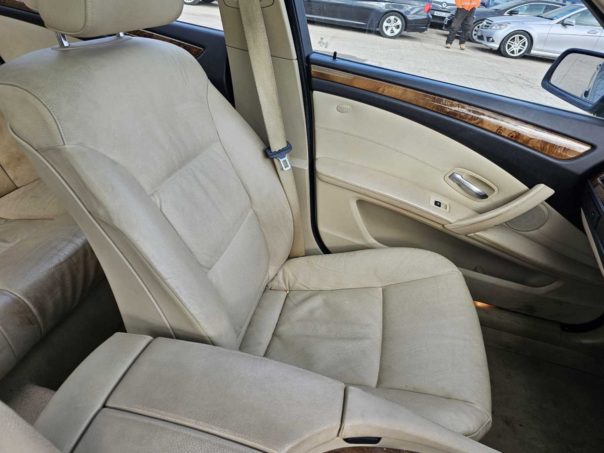 2009 BMW 525i Se, Auto, Sat Nav, Parking Sensors, Full Leather, Electric Seats,  Bluetooth, Cruise C - Image 17 of 28