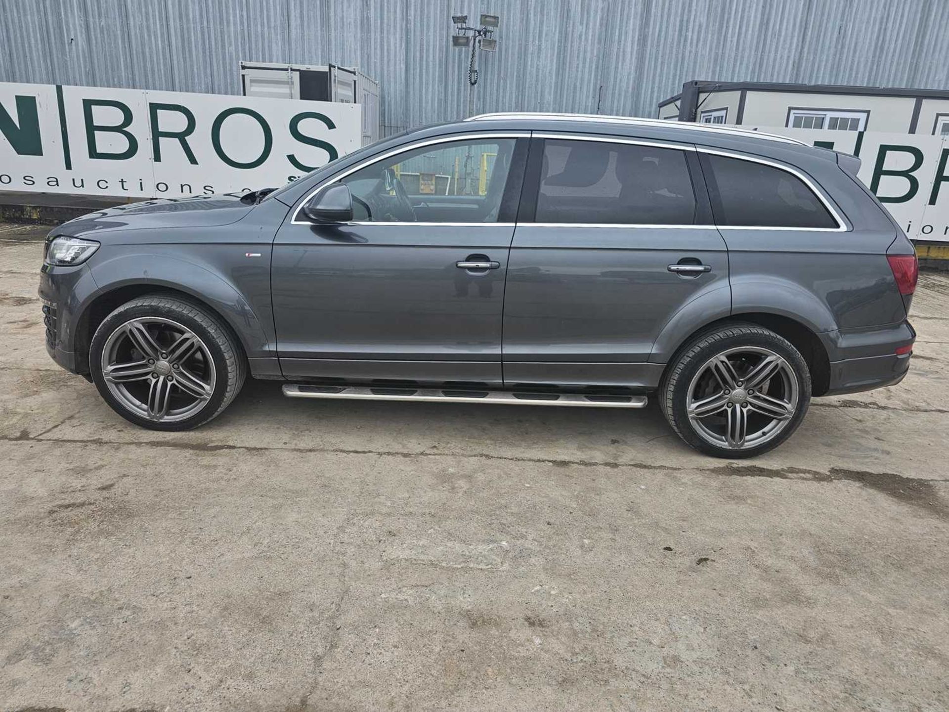 2015 Audi Q7 S Line Sport Ed TDi V6, 7 Seater, Auto, Paddle Shift, Reverse Camera, Sat Nav, Parking  - Image 2 of 27