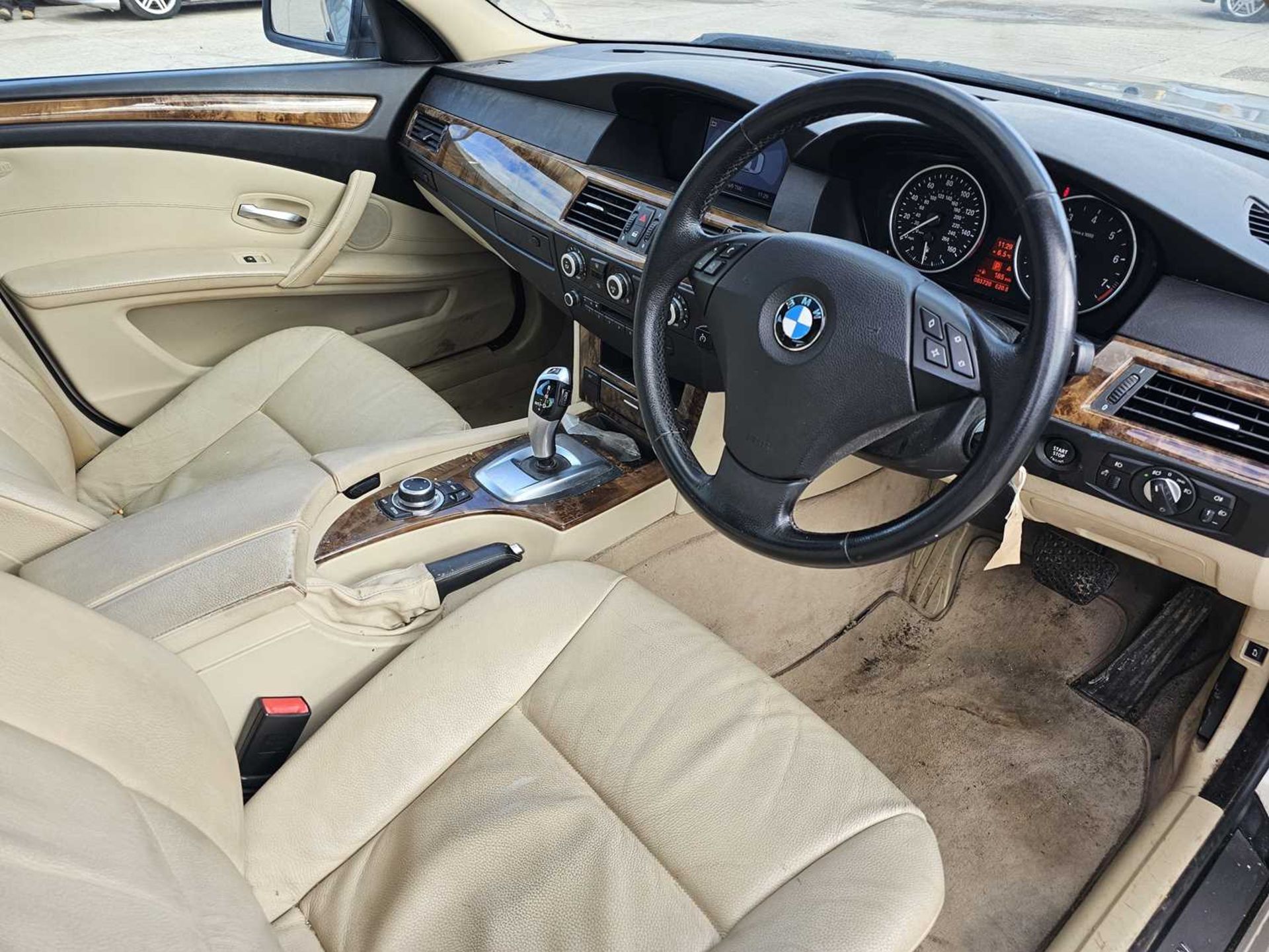 2009 BMW 525i Se, Auto, Sat Nav, Parking Sensors, Full Leather, Electric Seats,  Bluetooth, Cruise C - Image 22 of 28