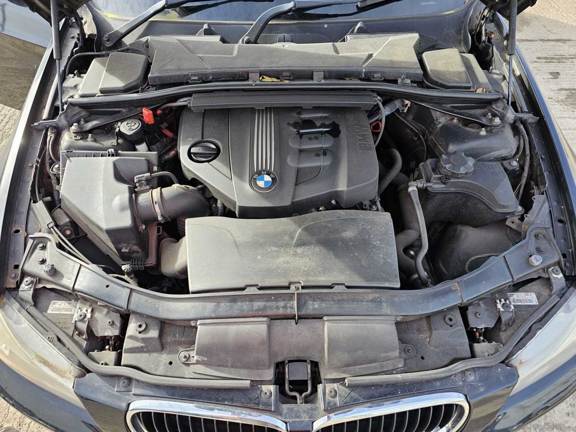 2011 BMW 320D, 6 Speed, Parking Sensors, Bluetooth, A/C (Reg. Docs. Available, Tested 01/25) - Bild 14 aus 28