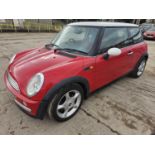 2004 Mini Cooper, 5 Speed, Half Leather, Heated Seats, A/C (Reg. Docs. & Service History Available, 