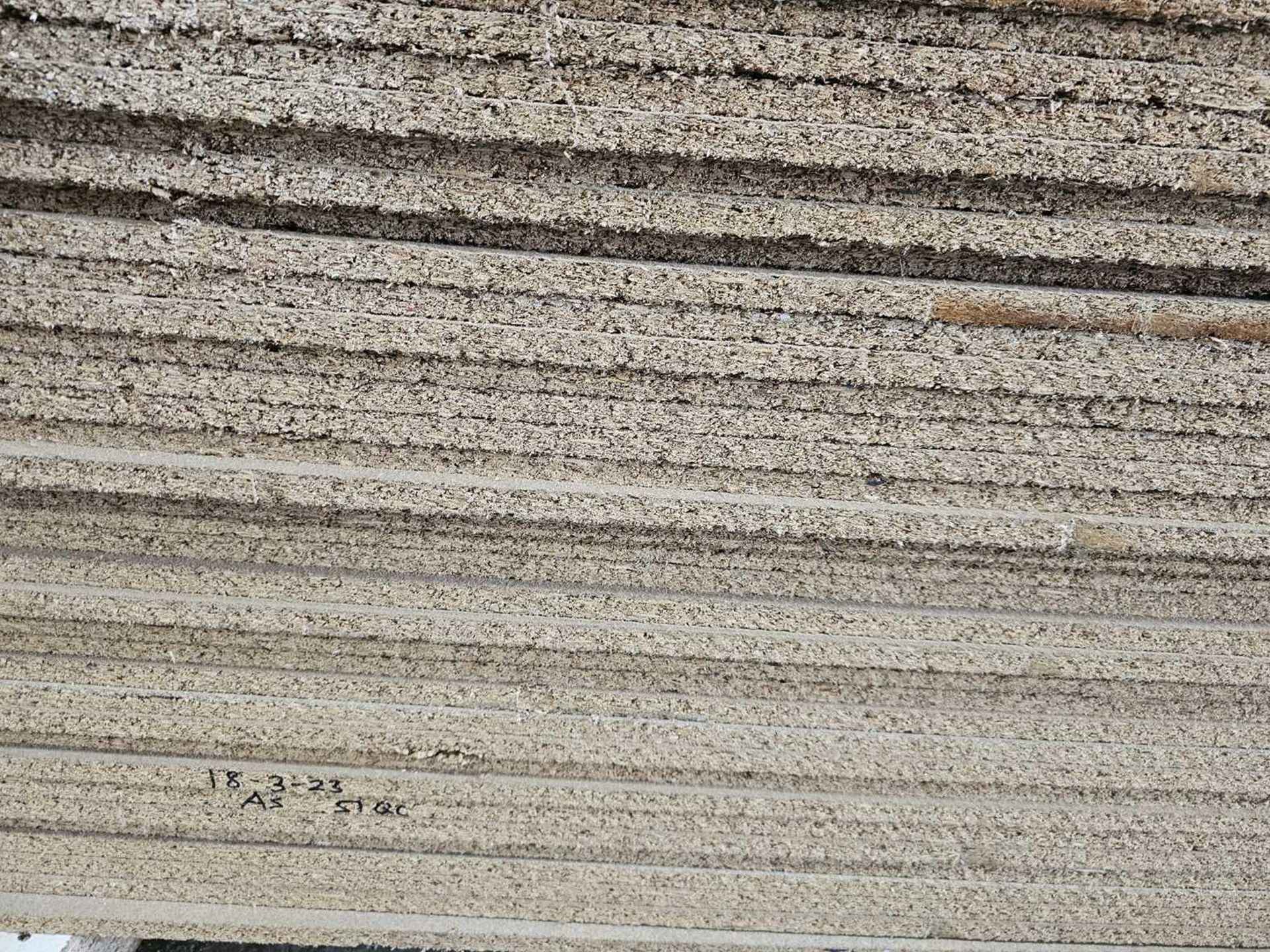 Selection of Chip Board Sheets (275cm x 184cm x 18mm)(39 of) - Image 3 of 3