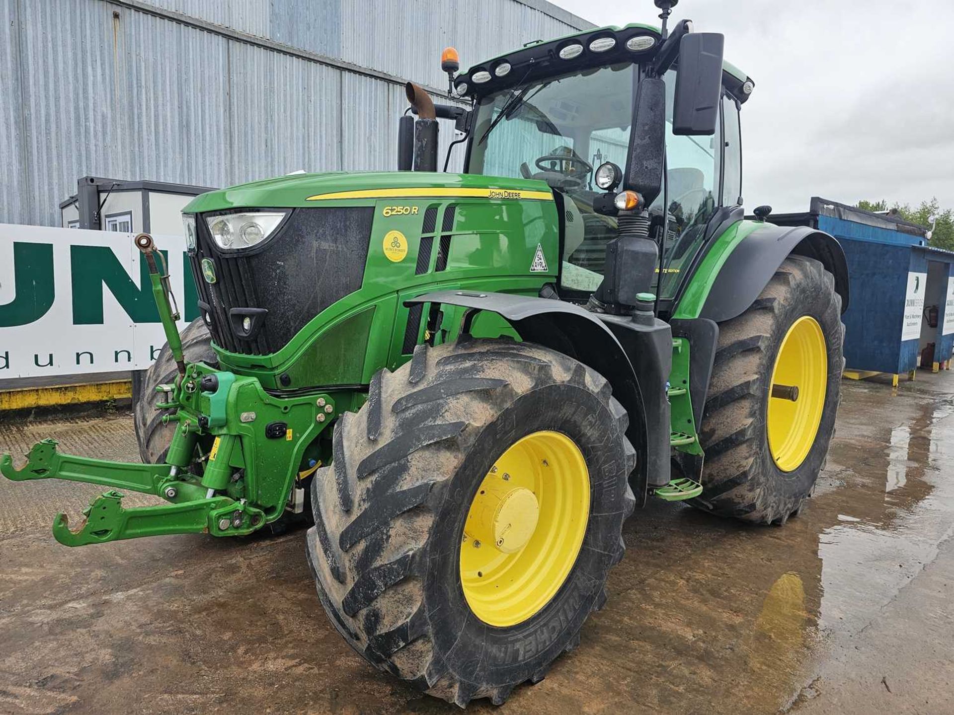 John Deere 6250R Ultimate Edition, 4WD Tractor, Front Linkage, TLS, Isobus, Air Brakes, Hydraulic To