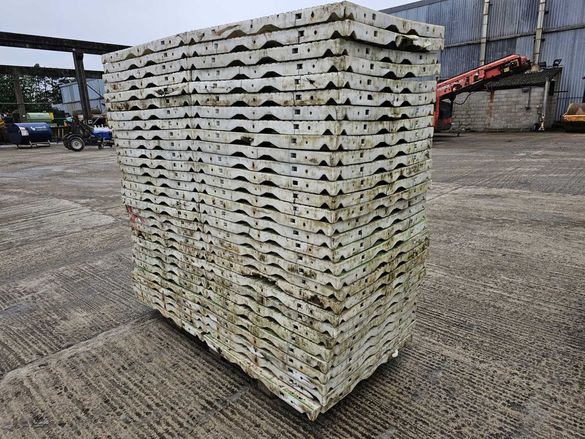 Pallet of Ground Protection Mats (2m x 1m) - Image 2 of 5