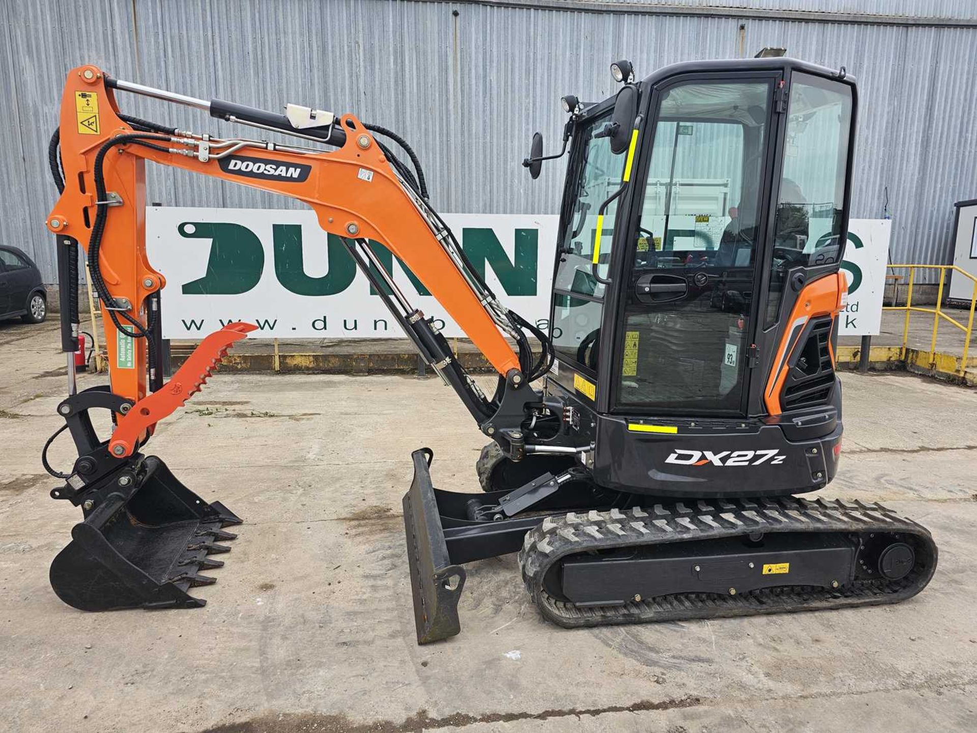 2020 Doosan DX27Z, Rubber Tracks, Blade, Offset, CV, Whites Hydraulic QH, Bobcat Hydraulic Thumb, Pi - Image 4 of 37