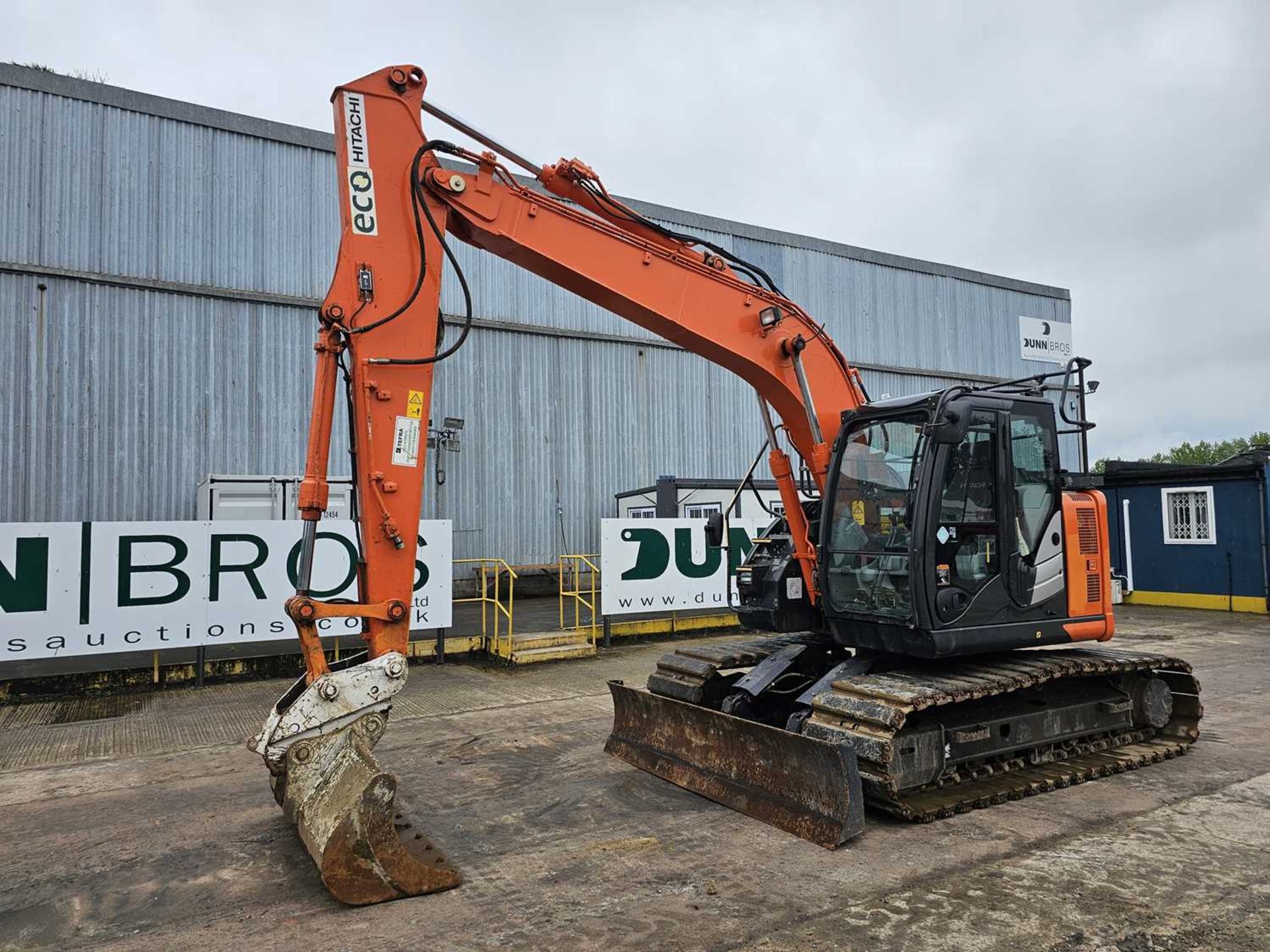 2018 Hitachi ZX135US-6 700mm Rubber Block Pads, Blade, CV, Hill Hydraulic QH, Piped, 3 Way Camera, A