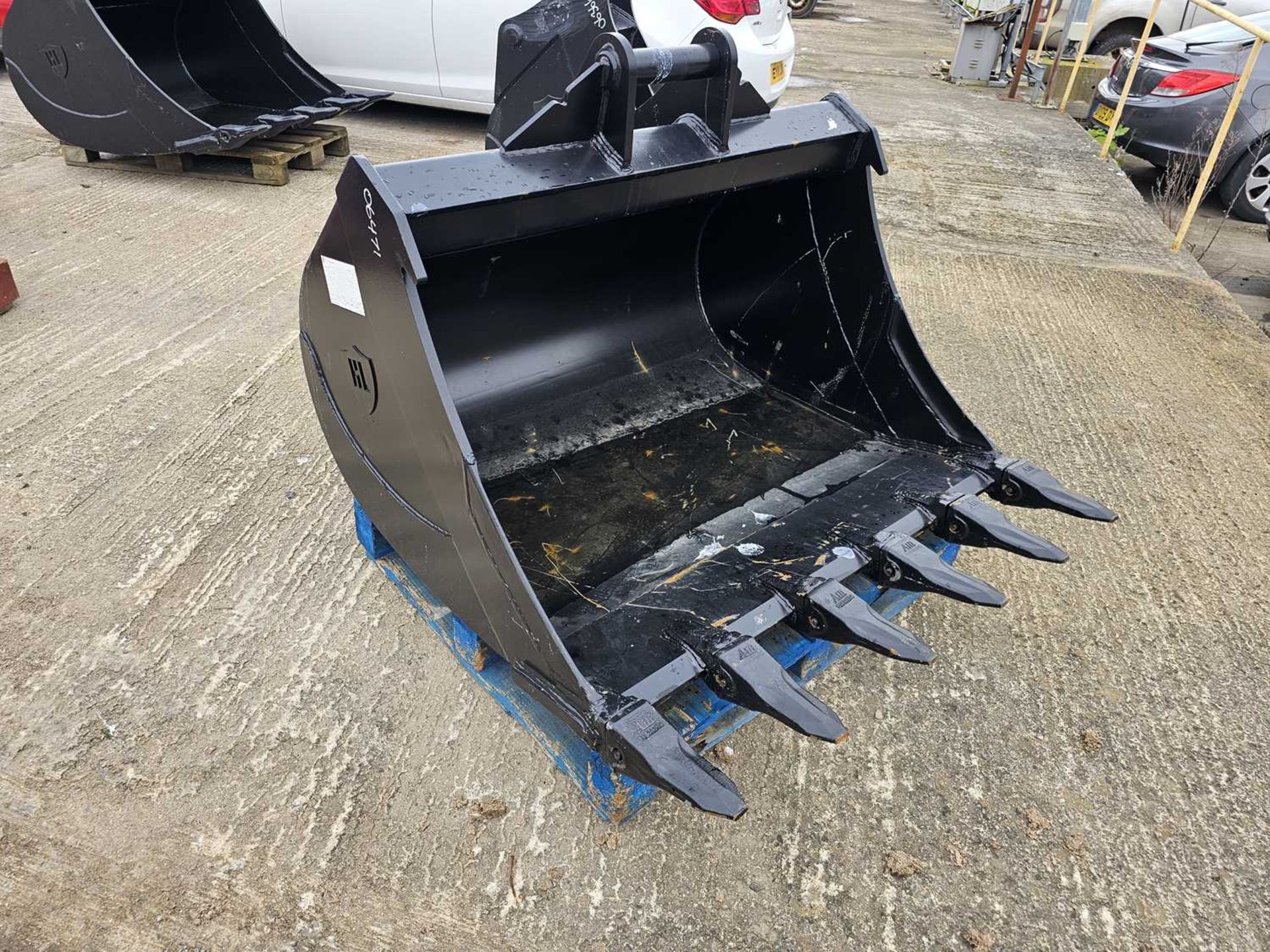 Unused 2023 Hardlife 100-UD-1350 52" Digging Bucket 65mm Pin to suit 13 Ton Excavator - Image 4 of 7