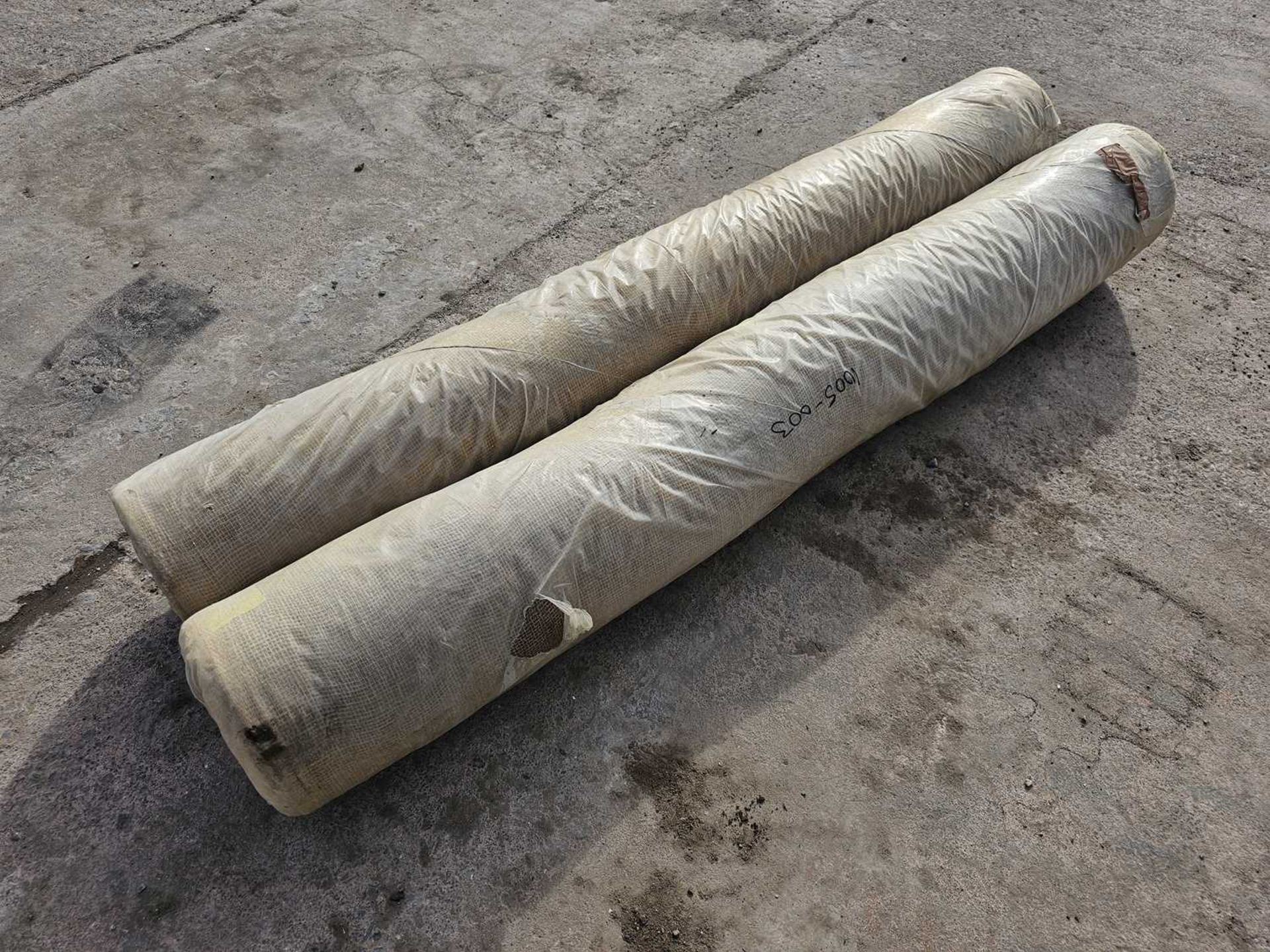 Roll of Hessian Cloth (183GSM, 137cm x 48MTR)(2 Rolls)