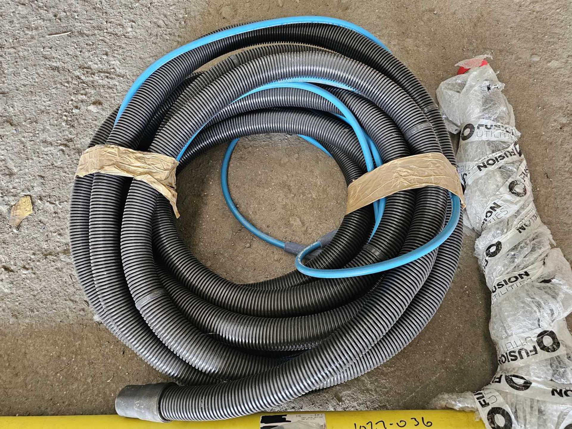 Selection of Hoses - Image 2 of 2
