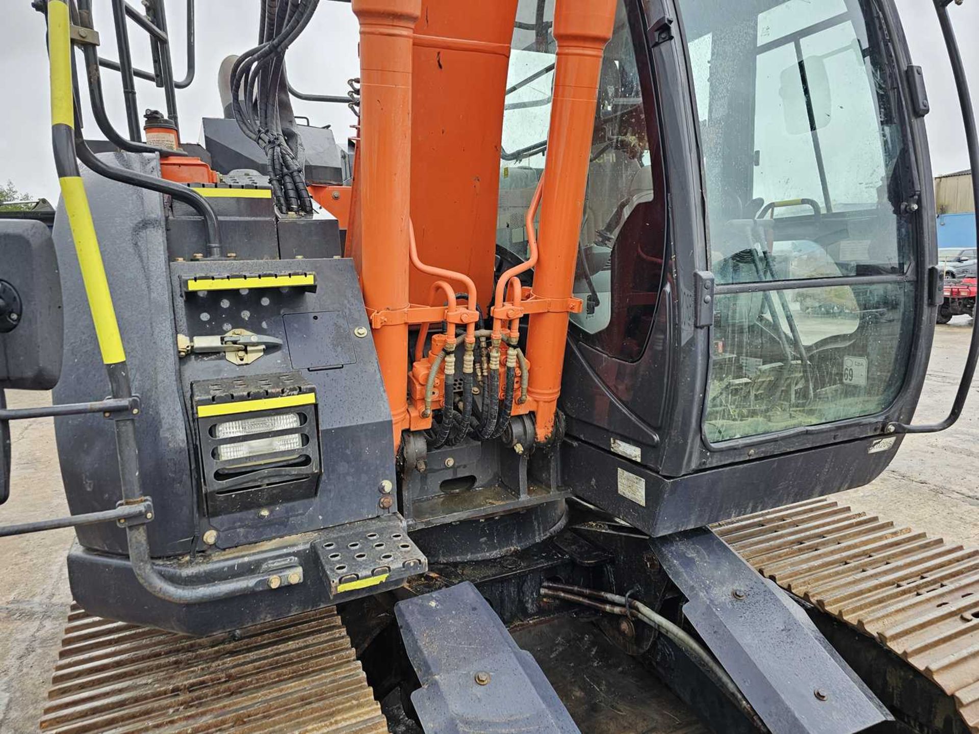 2019 Hitachi ZX135US-6 700mm Steel Tracks, Blade, CV, Hill Hydraulic QH, Piped, Reverse & Blind Spot - Image 14 of 34
