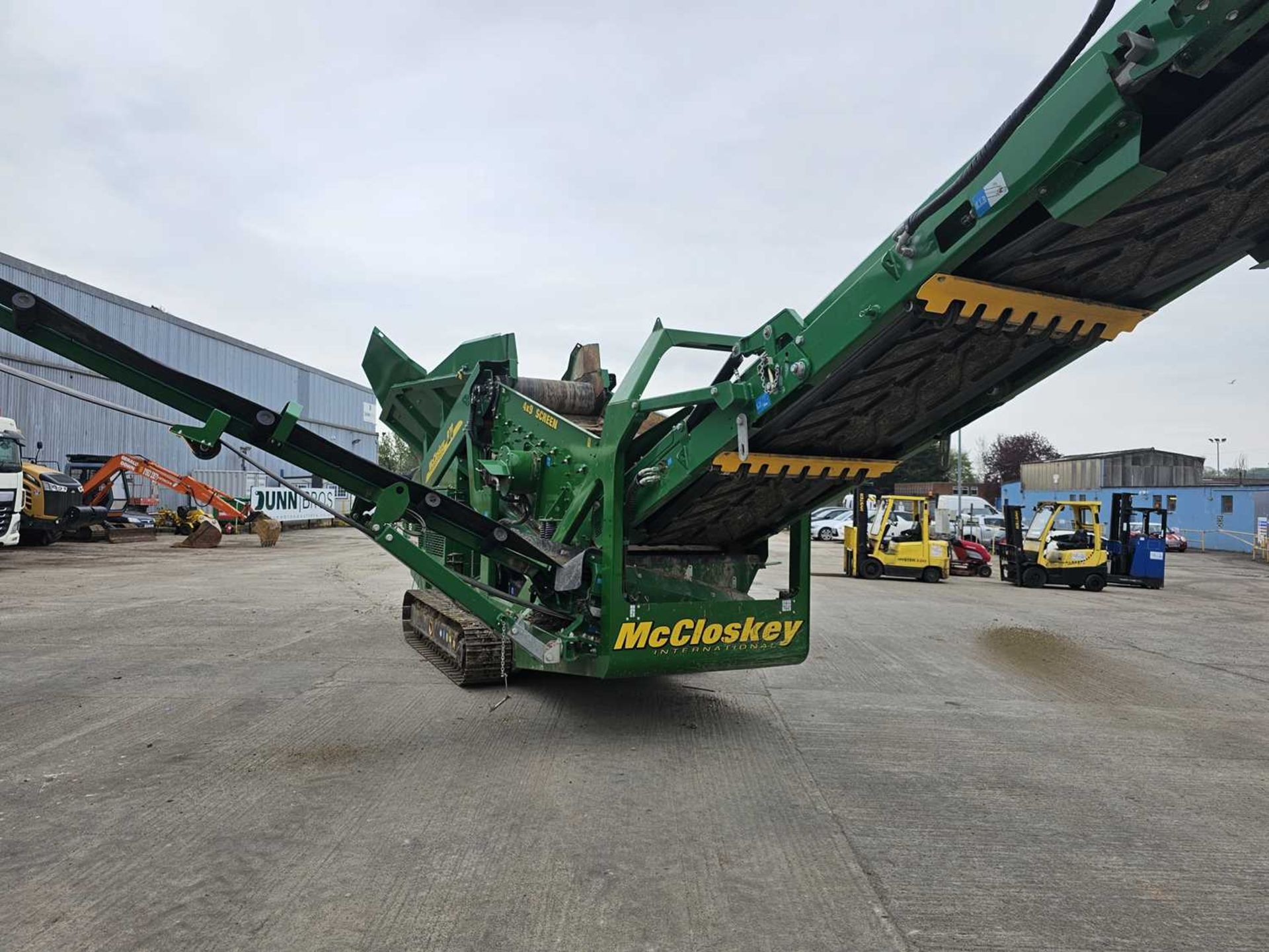 2021 McCloskey R70 Tracked 3 Way Split Finger Screener, CAT Engine - Image 3 of 17