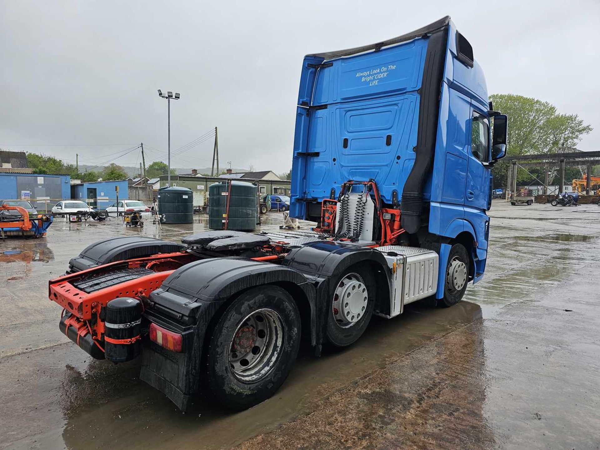 2014 Mercedes Actros 6x2 Mid Lift, Slider, Automatic Gear Box, A/C, (Reg. Docs. & Plating Certificat - Image 5 of 21