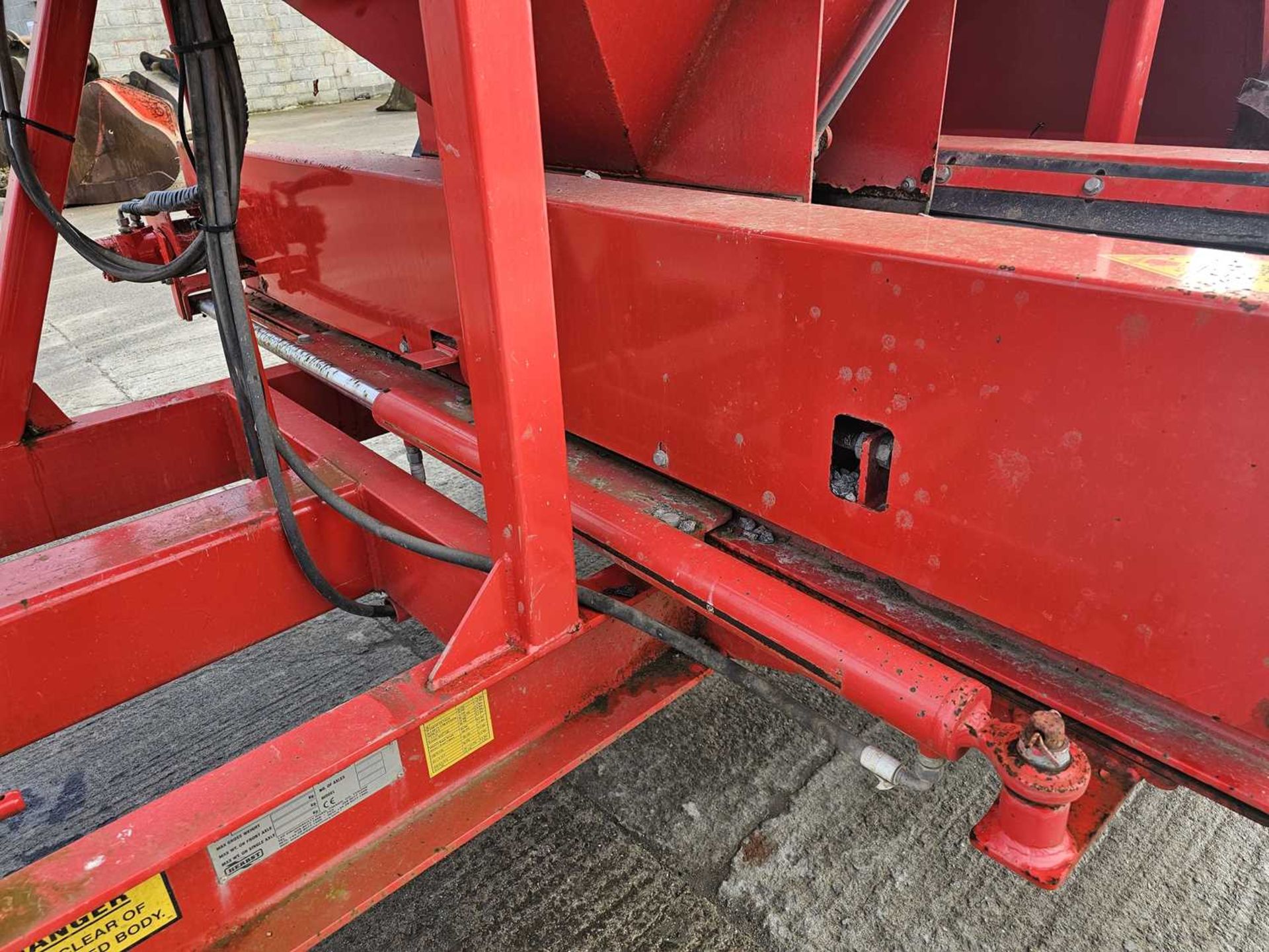 2019 Herbst G/T Single Axle Hydraulic Drive Stone Cart, Reversible Conveyor - Image 12 of 14