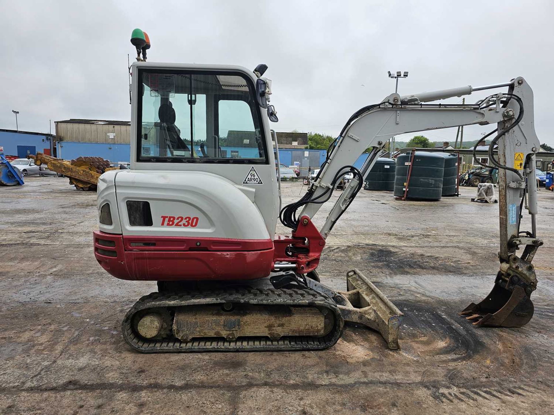 2018 Takeuchi TB230 Rubber Tracks, Blade, Offset, CV, Hill Hydraulic QH, Piped - Image 6 of 32