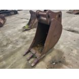 24" Digging Bucket 80mm Pin to suit 20 Ton Excavator