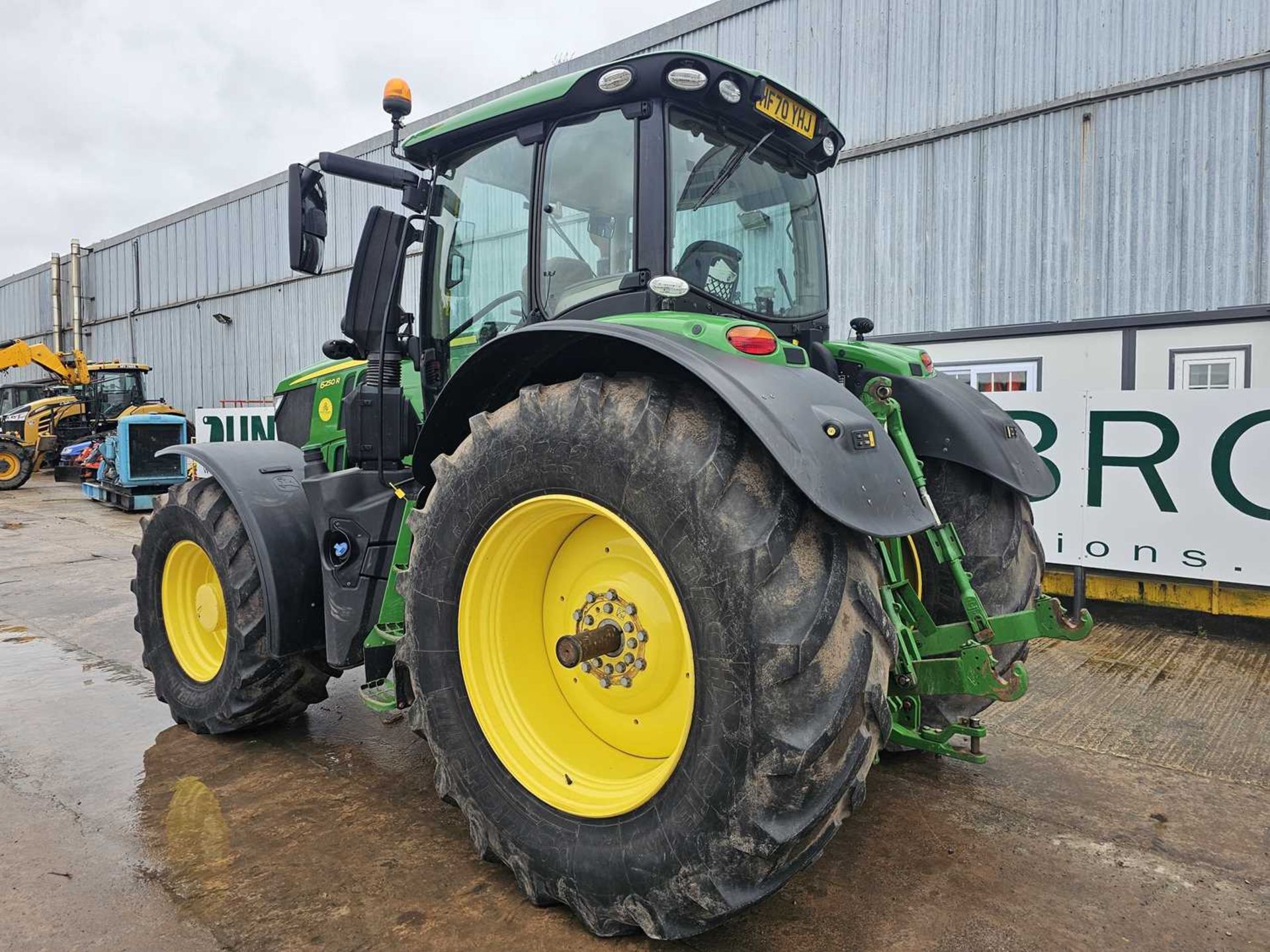 John Deere 6250R Ultimate Edition, 4WD Tractor, Front Linkage, TLS, Isobus, Air Brakes, Hydraulic To - Bild 3 aus 29