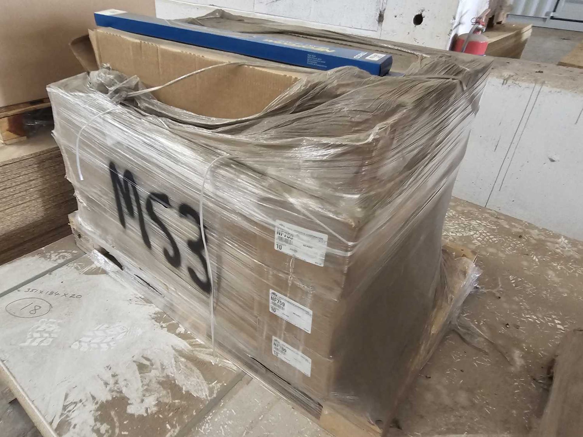 Unused Pallet of Trico NF759 Window Wiper (30") - Image 3 of 3