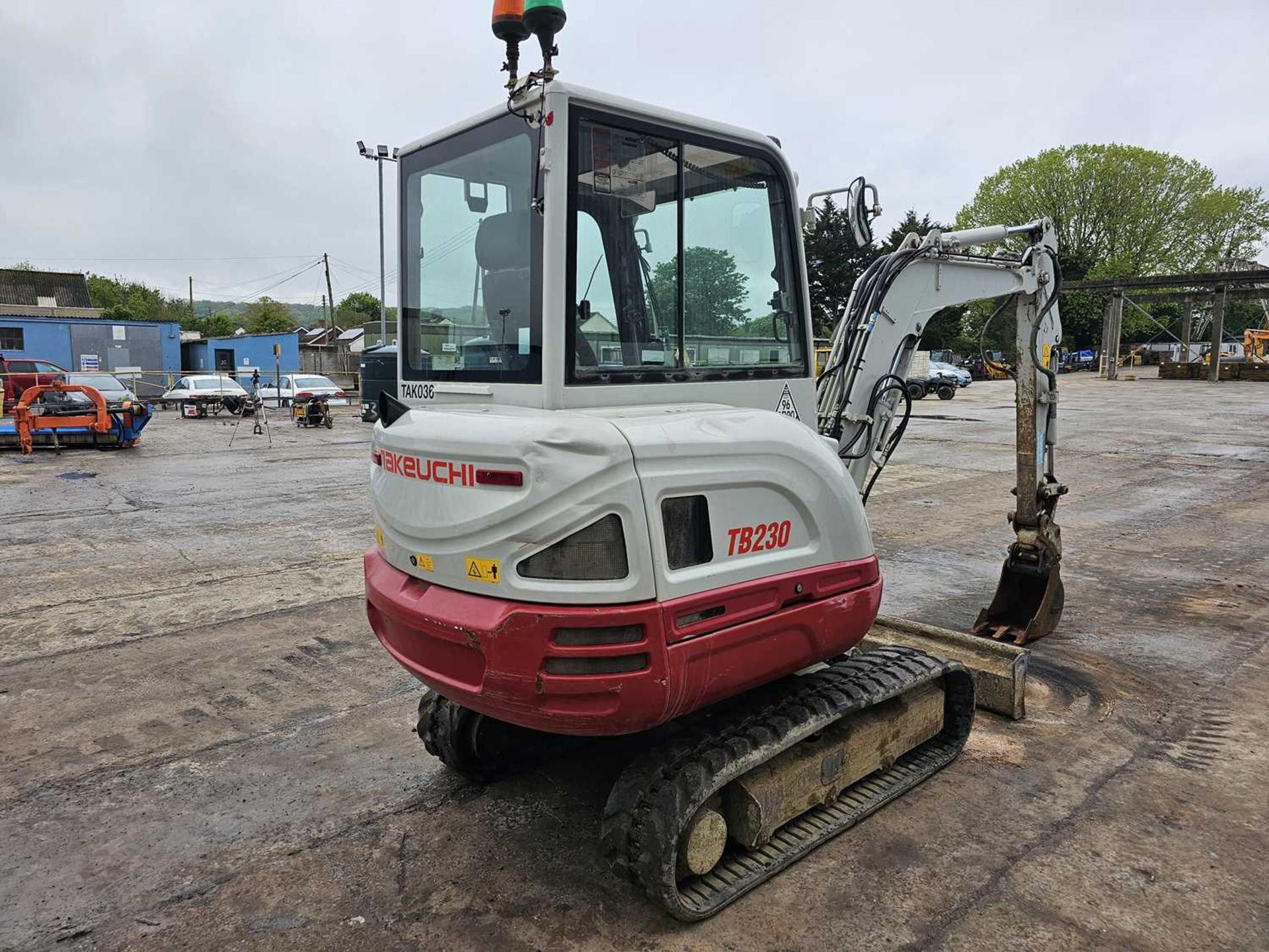 2018 Takeuchi TB230 Rubber Tracks, Blade, Offset, CV, Hill Hydraulic QH, Piped - Image 5 of 32
