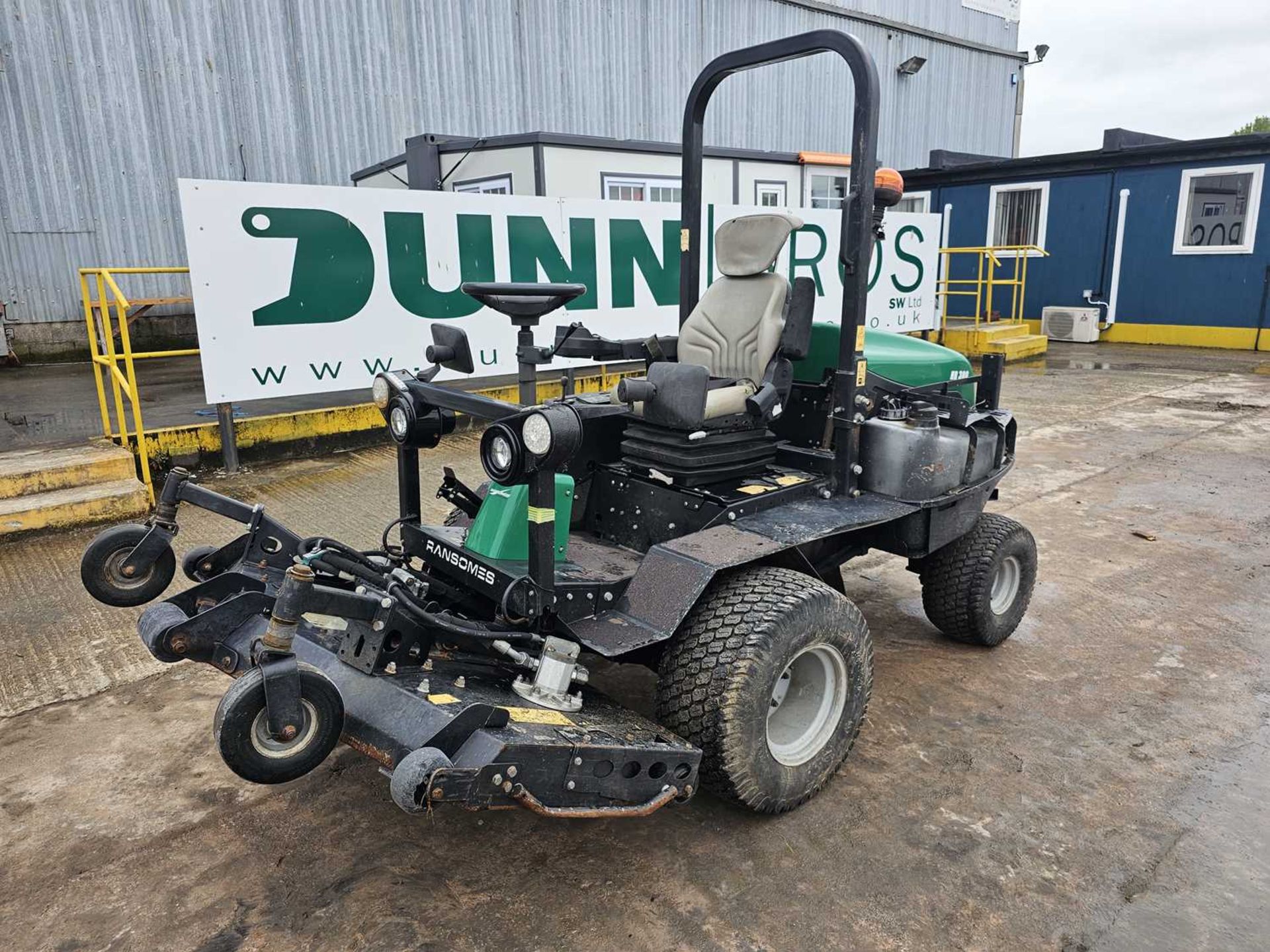 2018 Ransomes HR300 60" Out Front Rotary Mower, (Reg. Docs. Available)