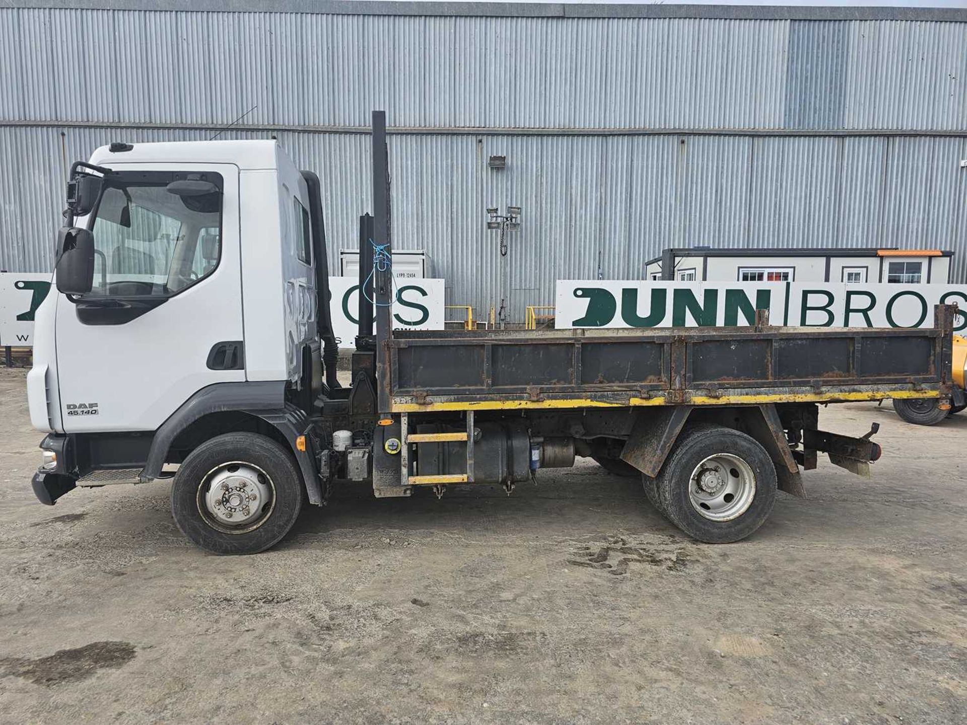 2009 DAF LF45-140 4x2 Dropside Tipper Lorry, Manual Gearbox - Image 3 of 22