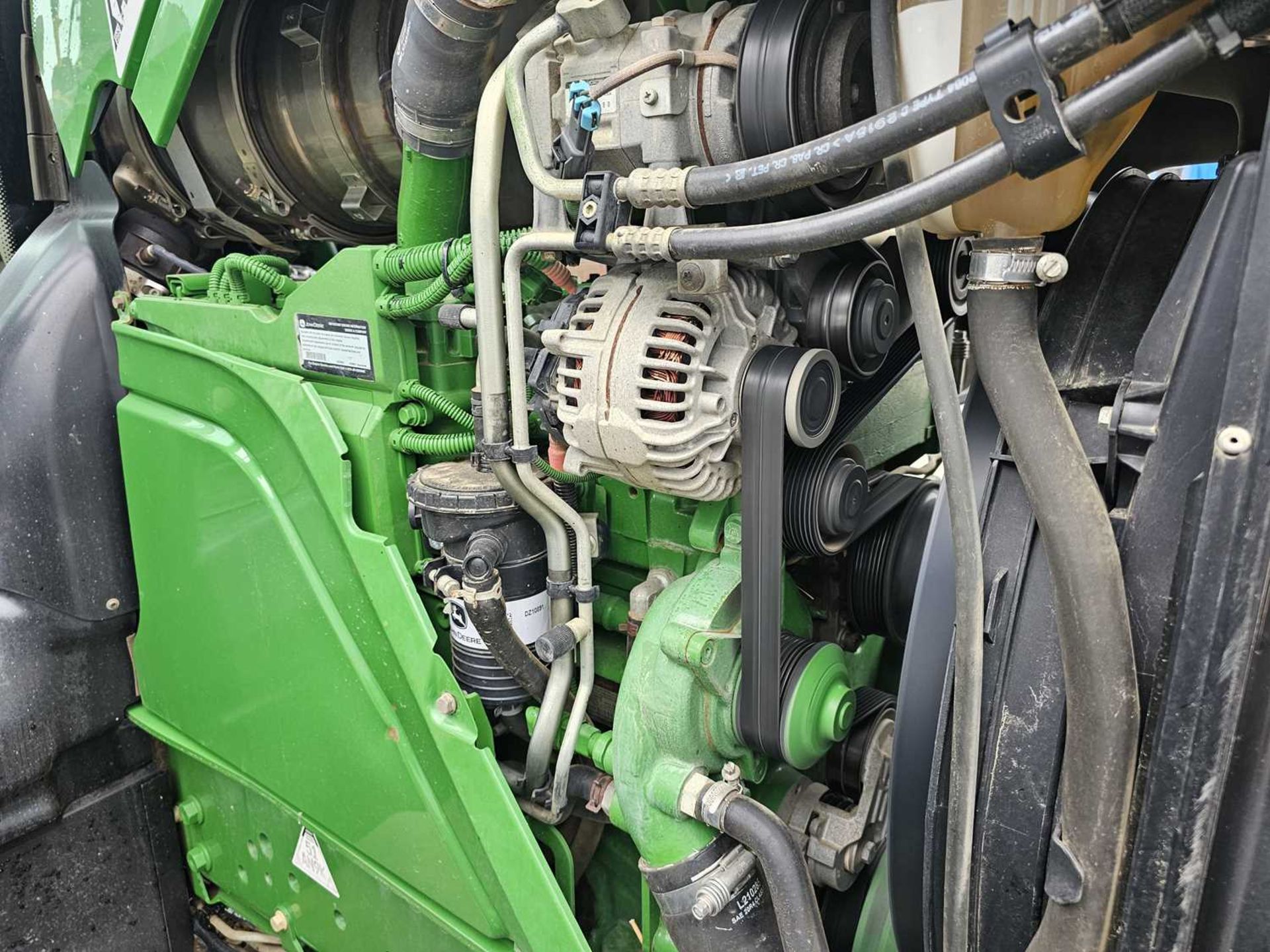 John Deere 6155R, 4WD Tractor, Front Linkage, TLS, Isobus, Air Brakes, 3 Electric Spools, Push Out H - Image 19 of 27