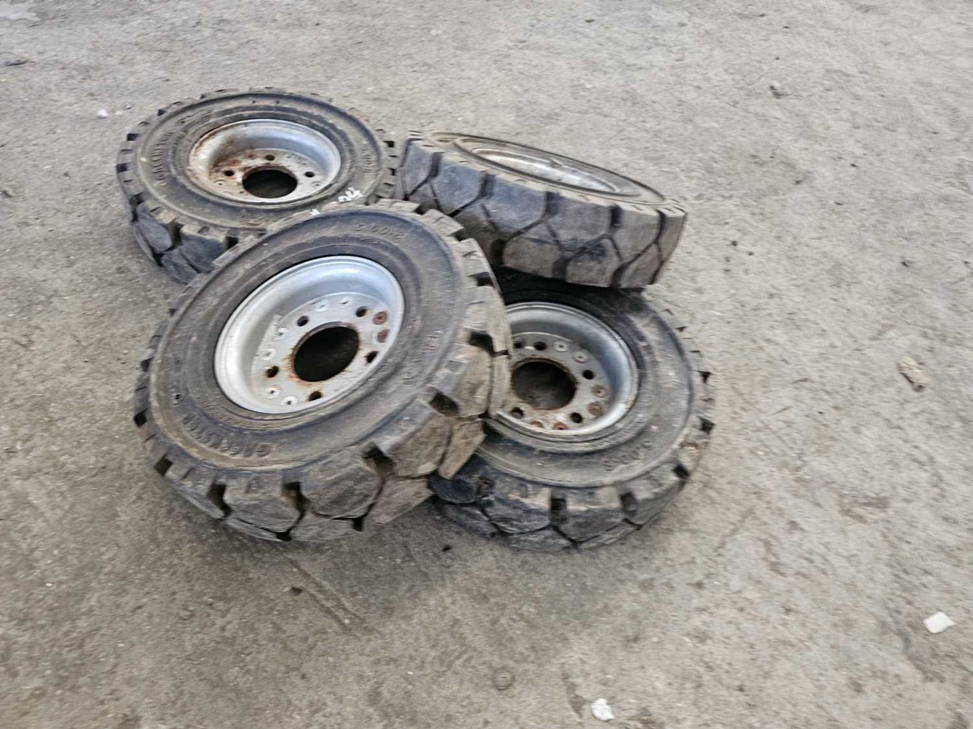 Greckster 5.00-8 Tyre & Rim to suit Forklift (4 of) - Bild 2 aus 6