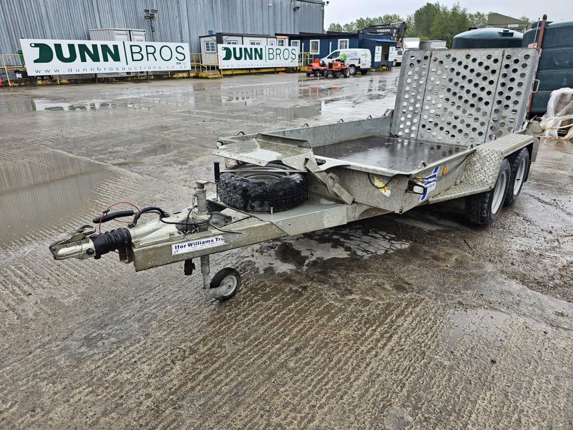 Ifor Williams GH1054BT 3.5 Ton Twin Axle Plant Trailer, Ramps