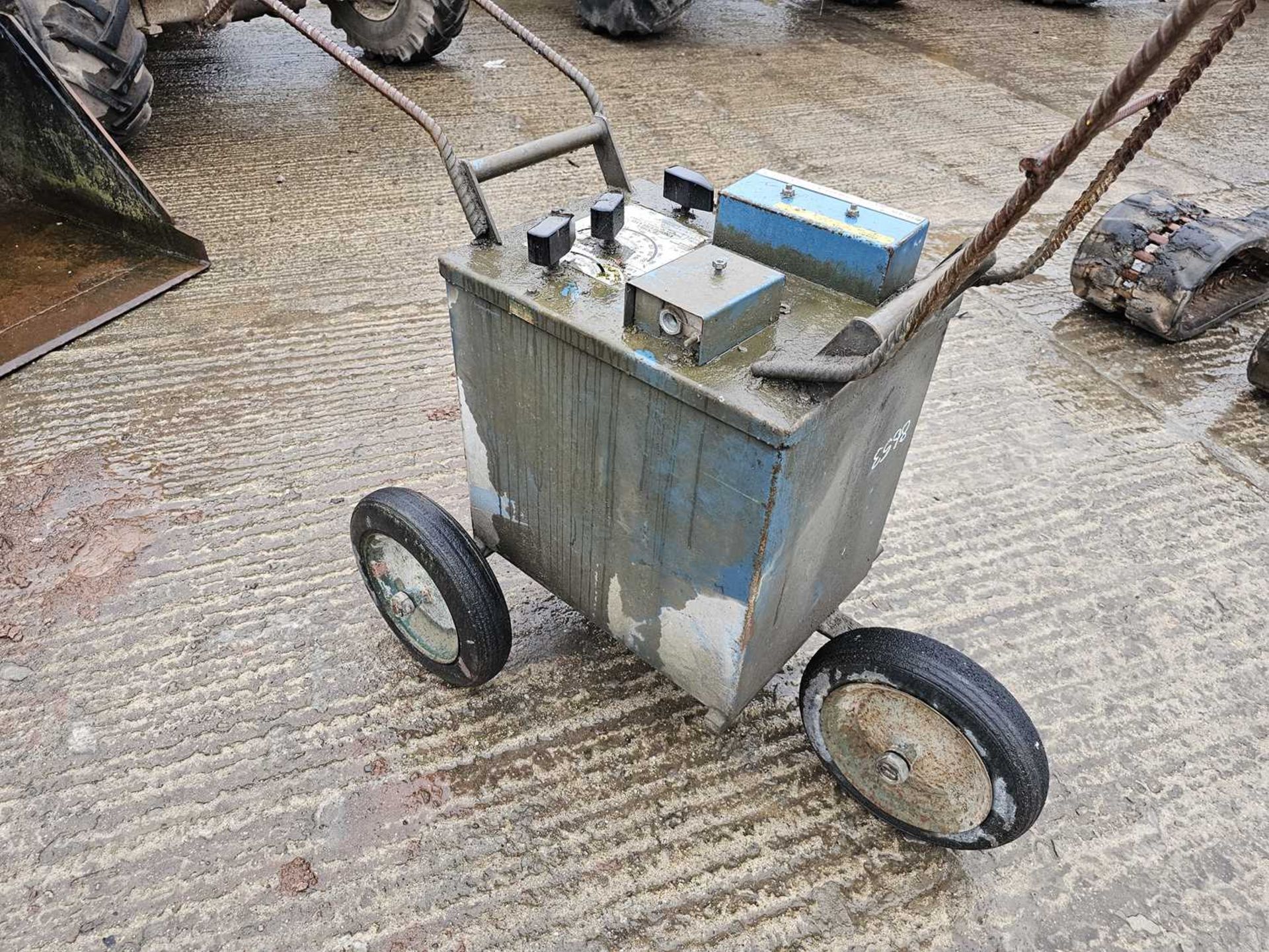 Pickhill Engineers Welder - Image 4 of 8