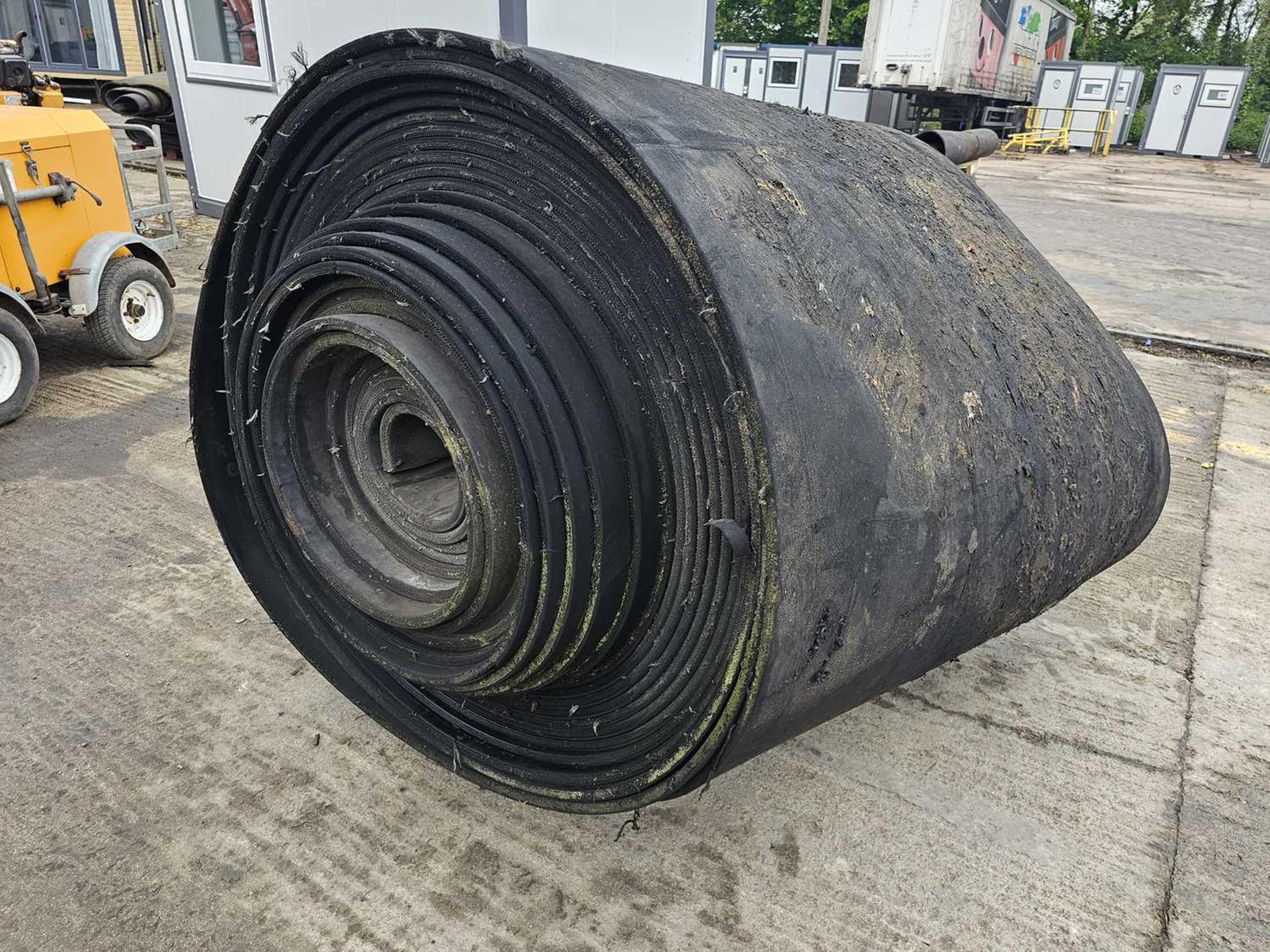 Roll of Rubber Conveyor Belting - Image 2 of 3