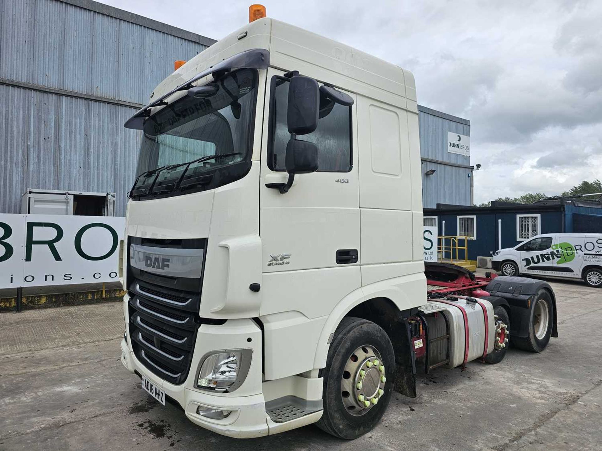 2016 DAF XF440 Euro 6, 6x2 Midlift, Gardner Denver Blower, Blind Spot Camera, A/C, Automatic Gear Bo