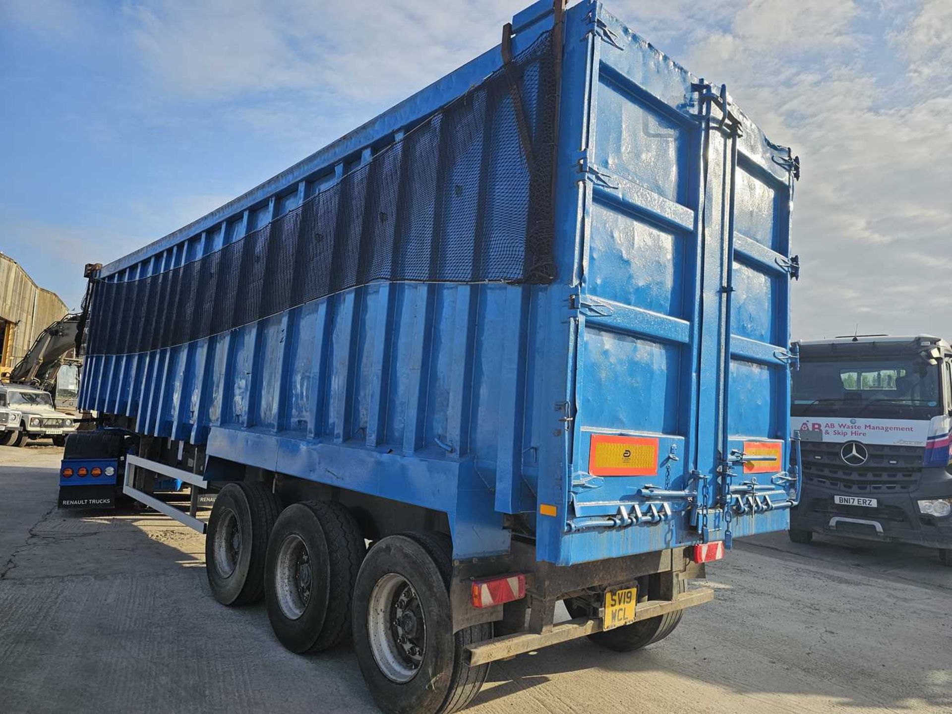 2008 Montracon Tri axle Bulk Tipping Trailer, WLI, 50/50 Sheets, Barn Doors (Tested 03/25) - Image 2 of 14